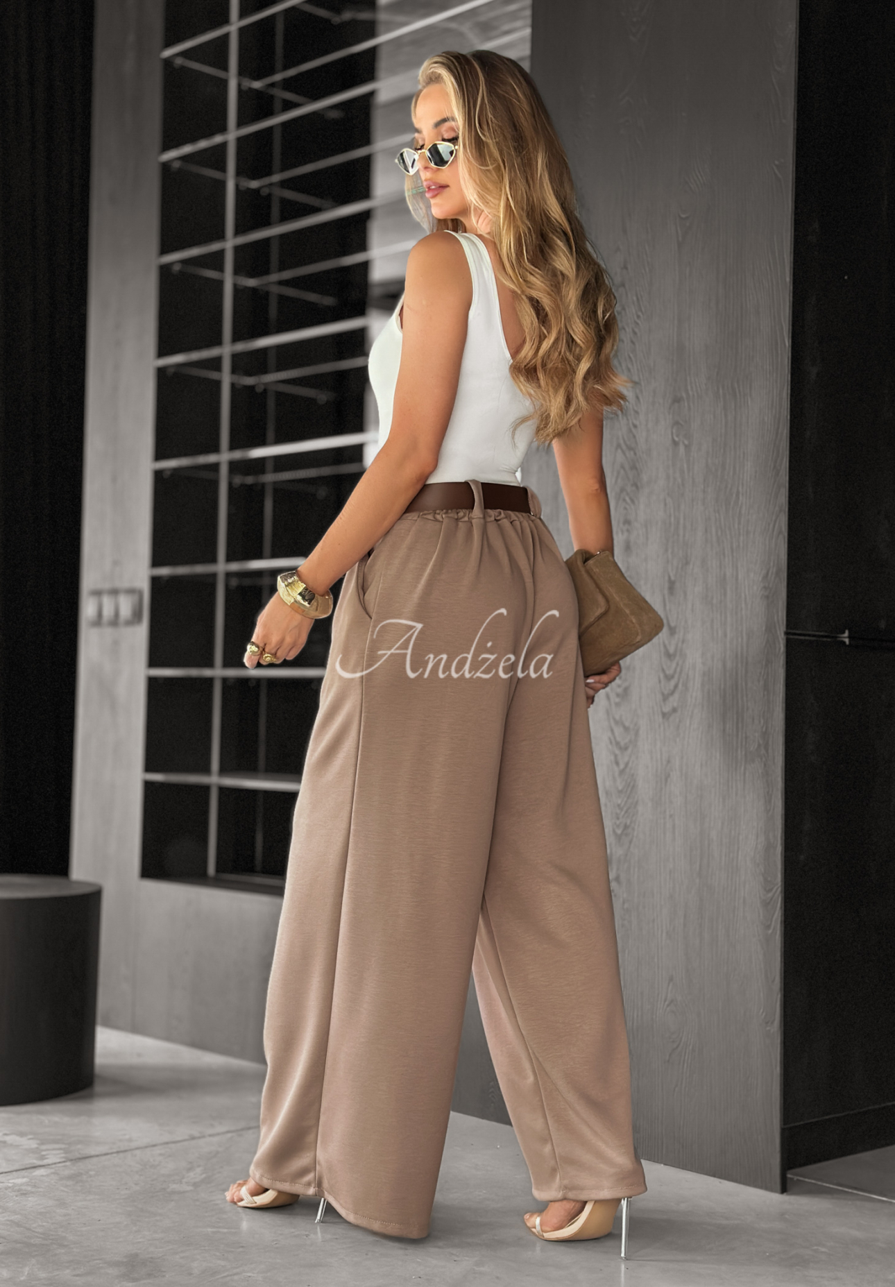Pantaloni wide leg din material Own Your Power cu curea