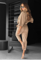 Compleu Cămașă i Pantaloni In Front Of Me camel
