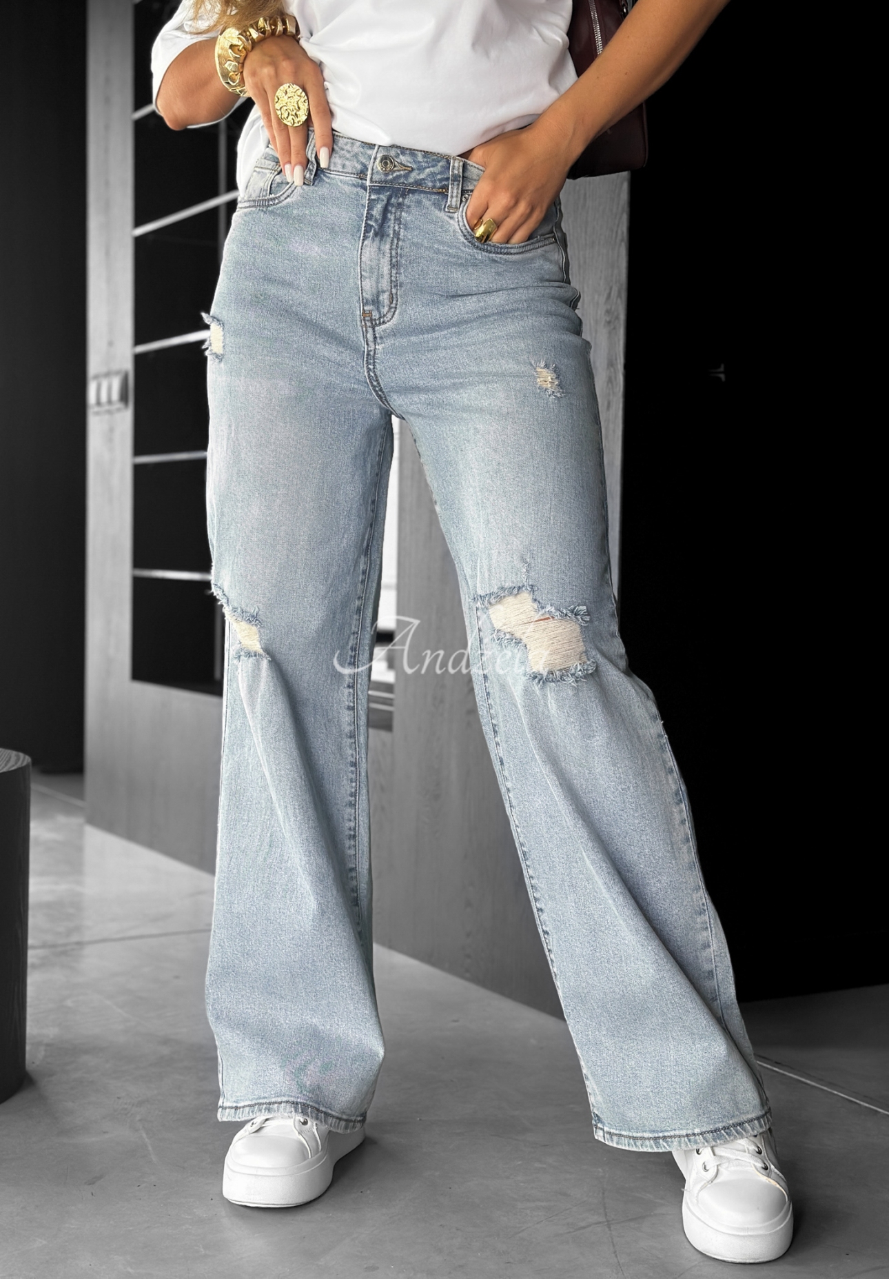 Blugi wide leg I Think So cu abraziuni