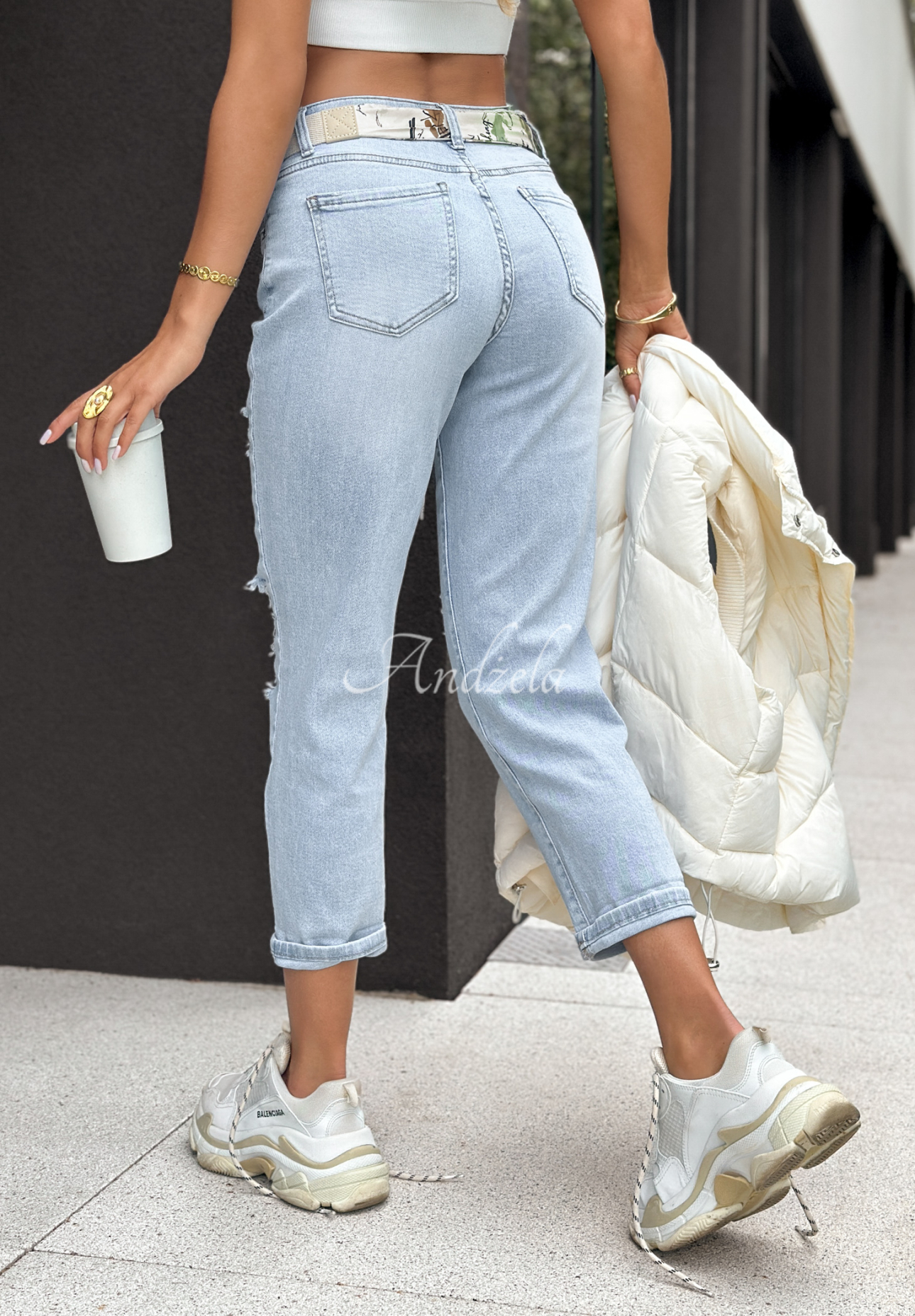 Blugi mom fit Never Told You cu abraziuni