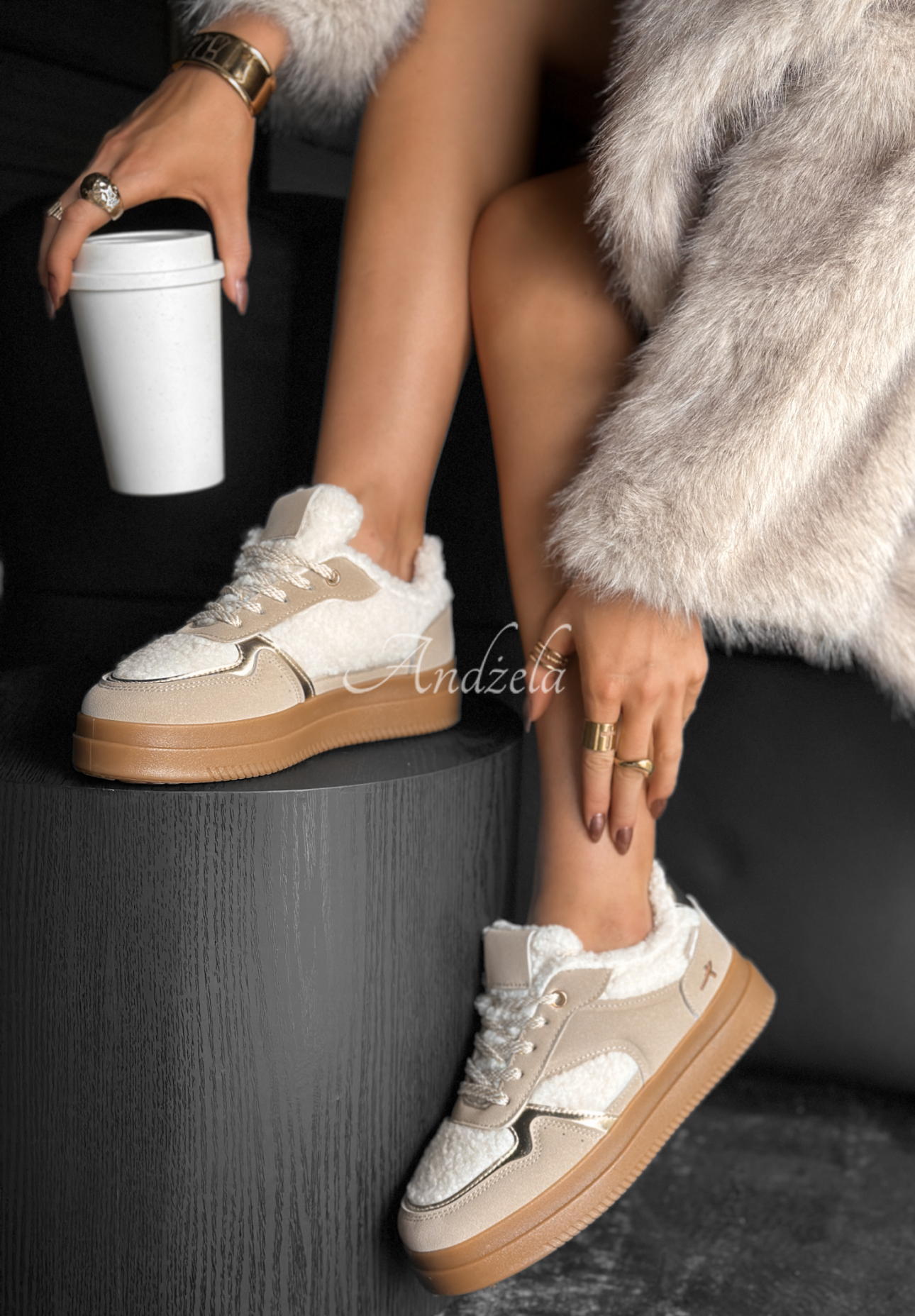 Adidași din imitație de lână de miel Crispy Fall