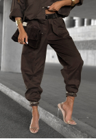 din material textil Pantaloni z paskiem Closed Eyes ciocolatii