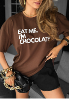 Tricou z nadrukiem Eat Me ciocolatiu