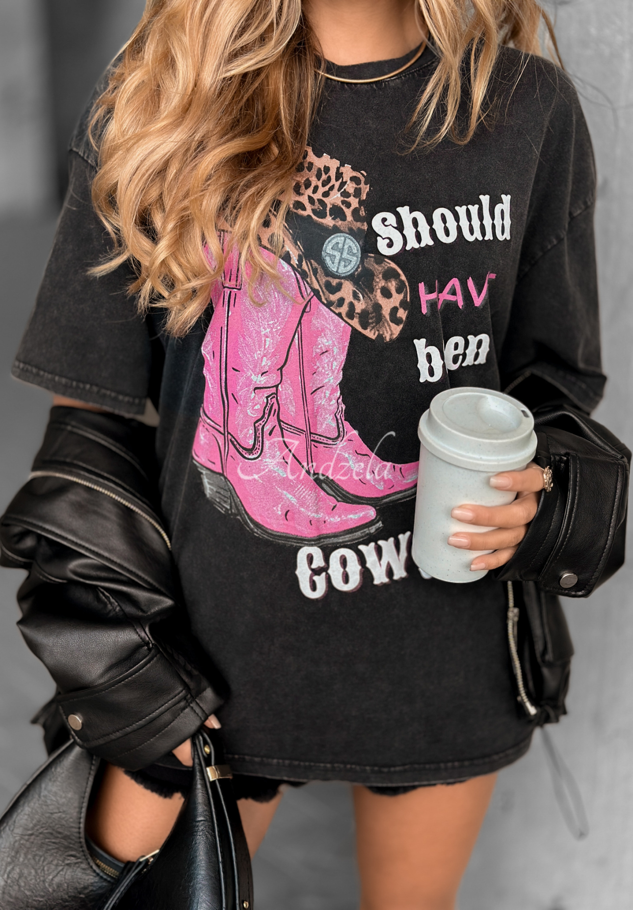 Tricou cu imprimeu A Cowgirl