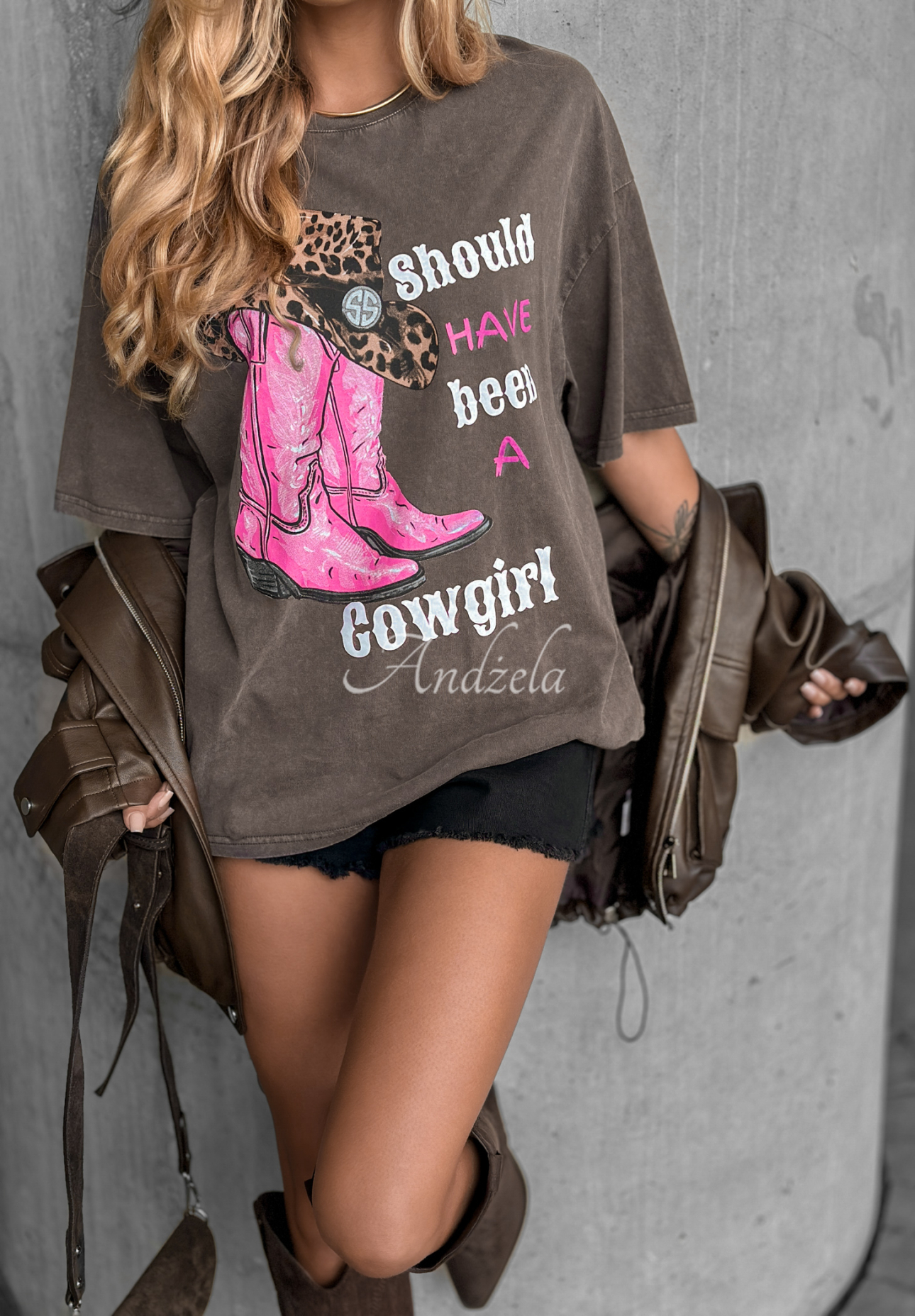 Tricou cu imprimeu A Cowgirl