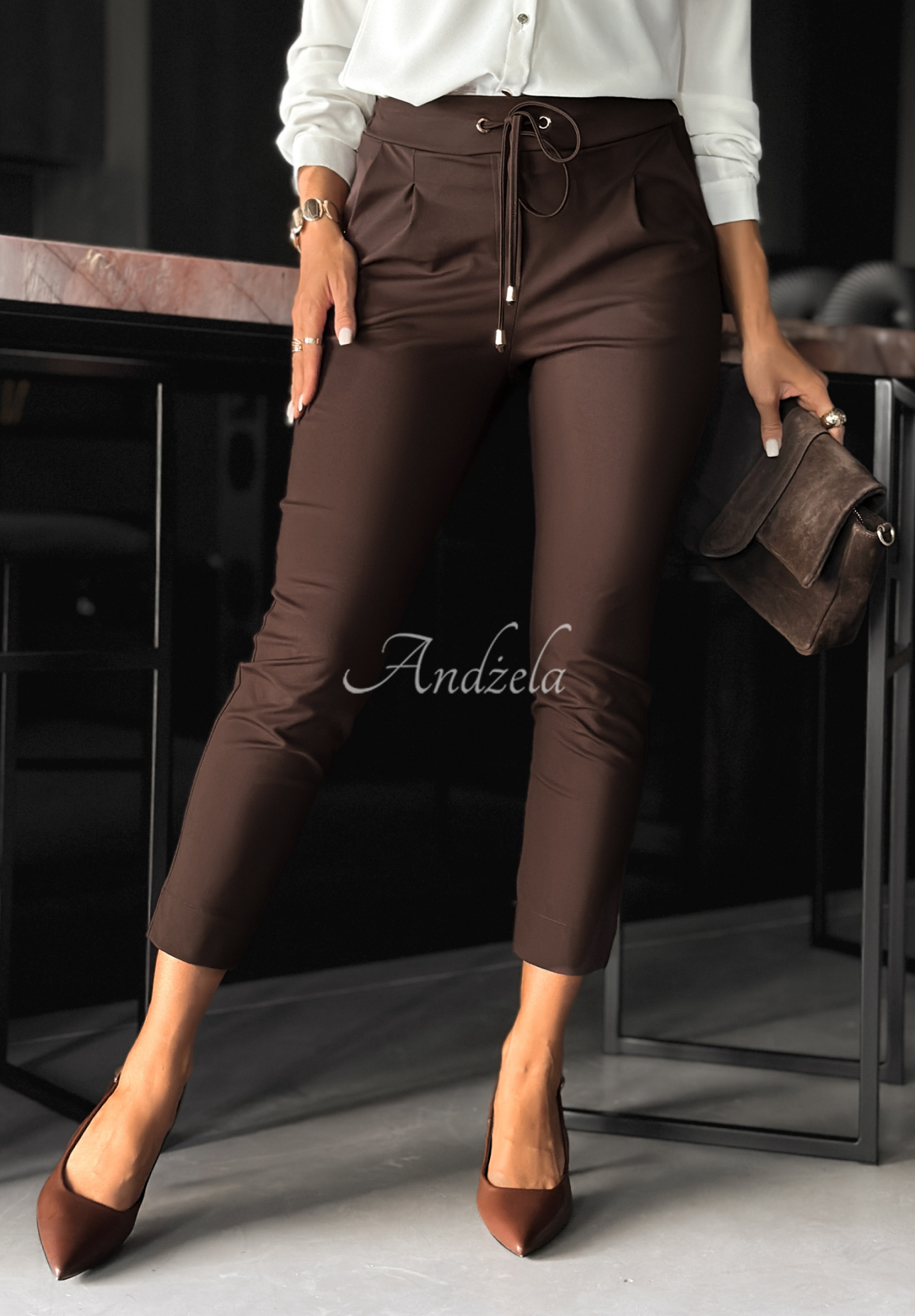 Pantaloni din material New Mood