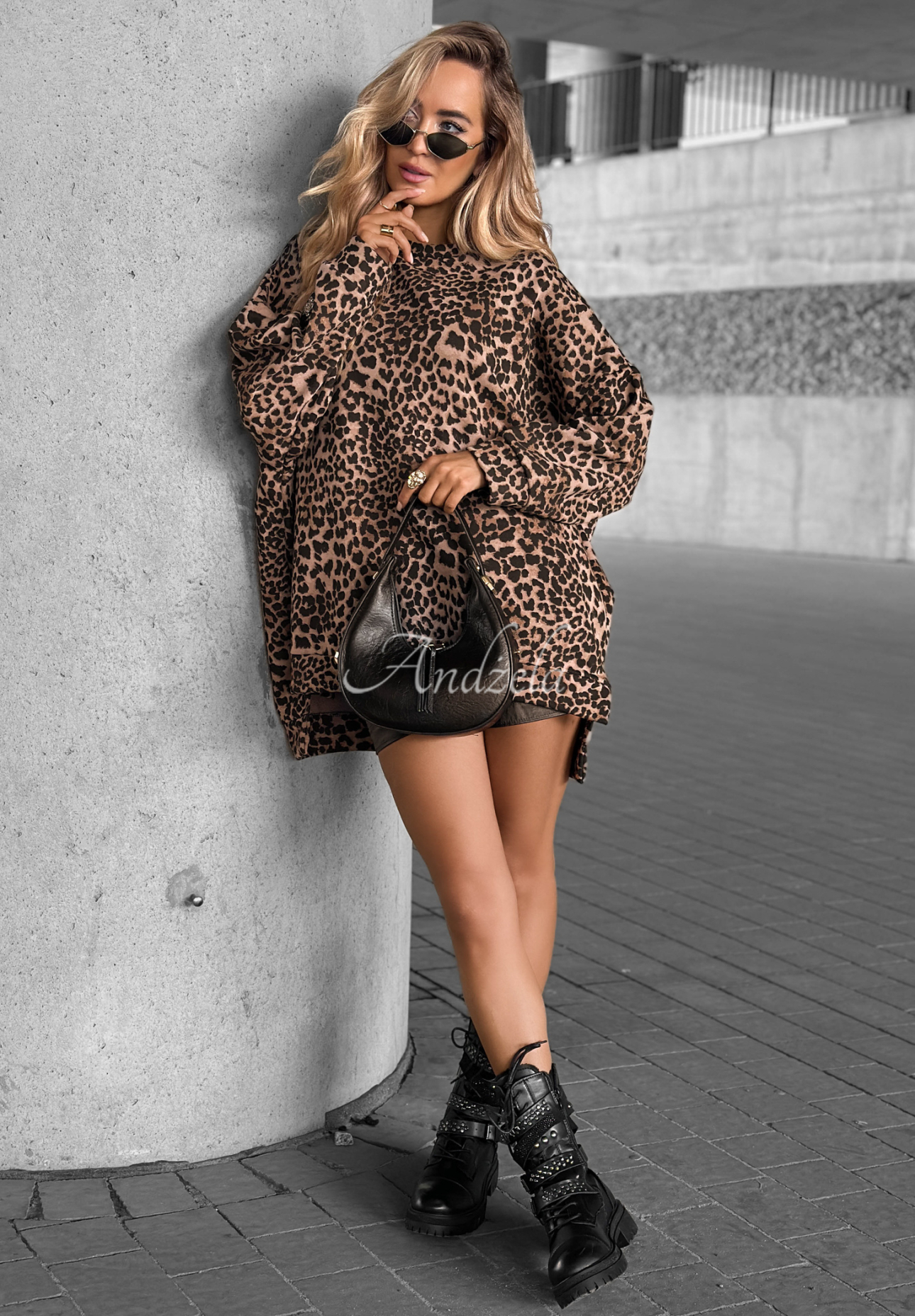 Hanorac cu imprimeu leopard Still Here