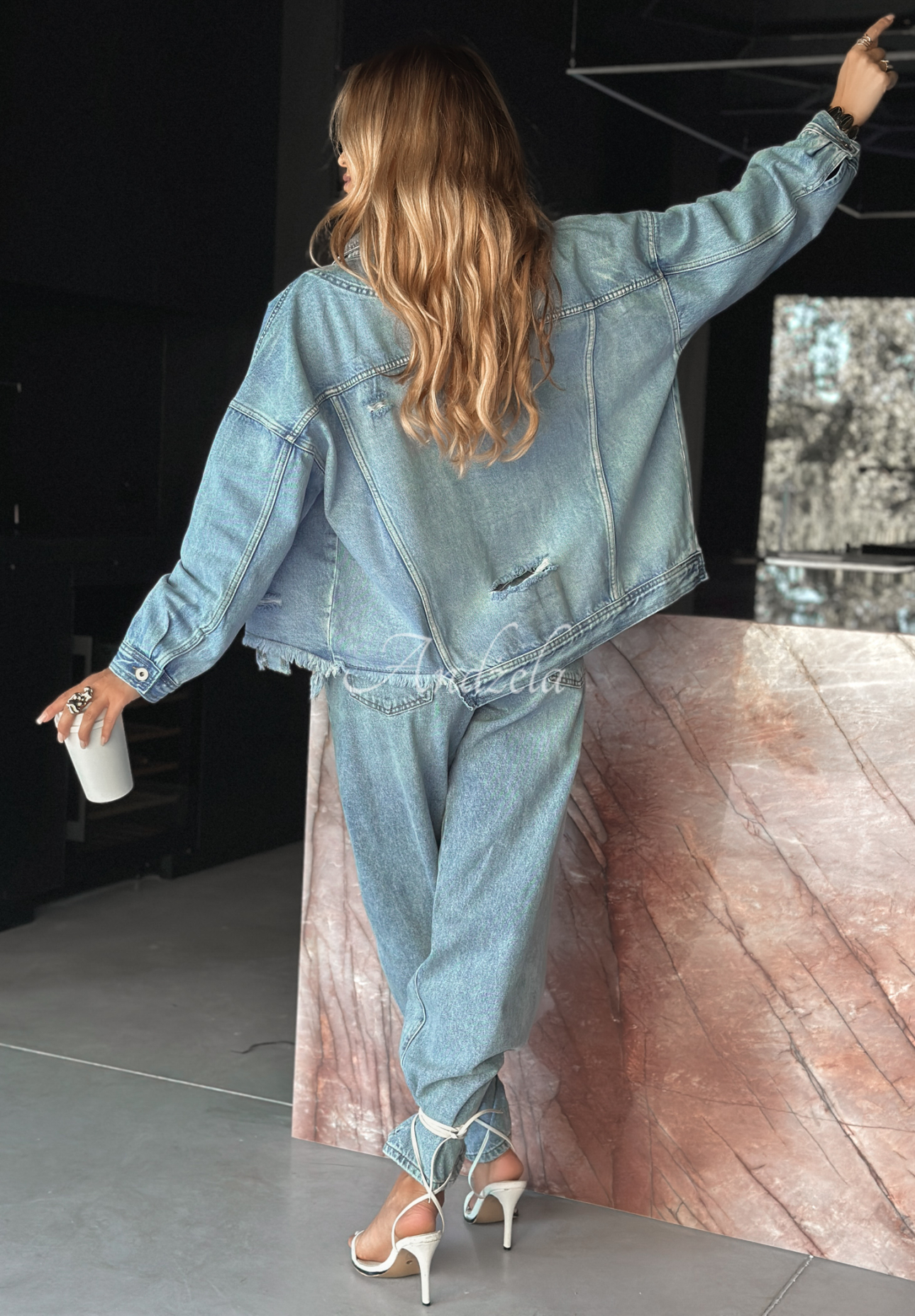 Jachetă din denim We Think Alike cu abraziuni