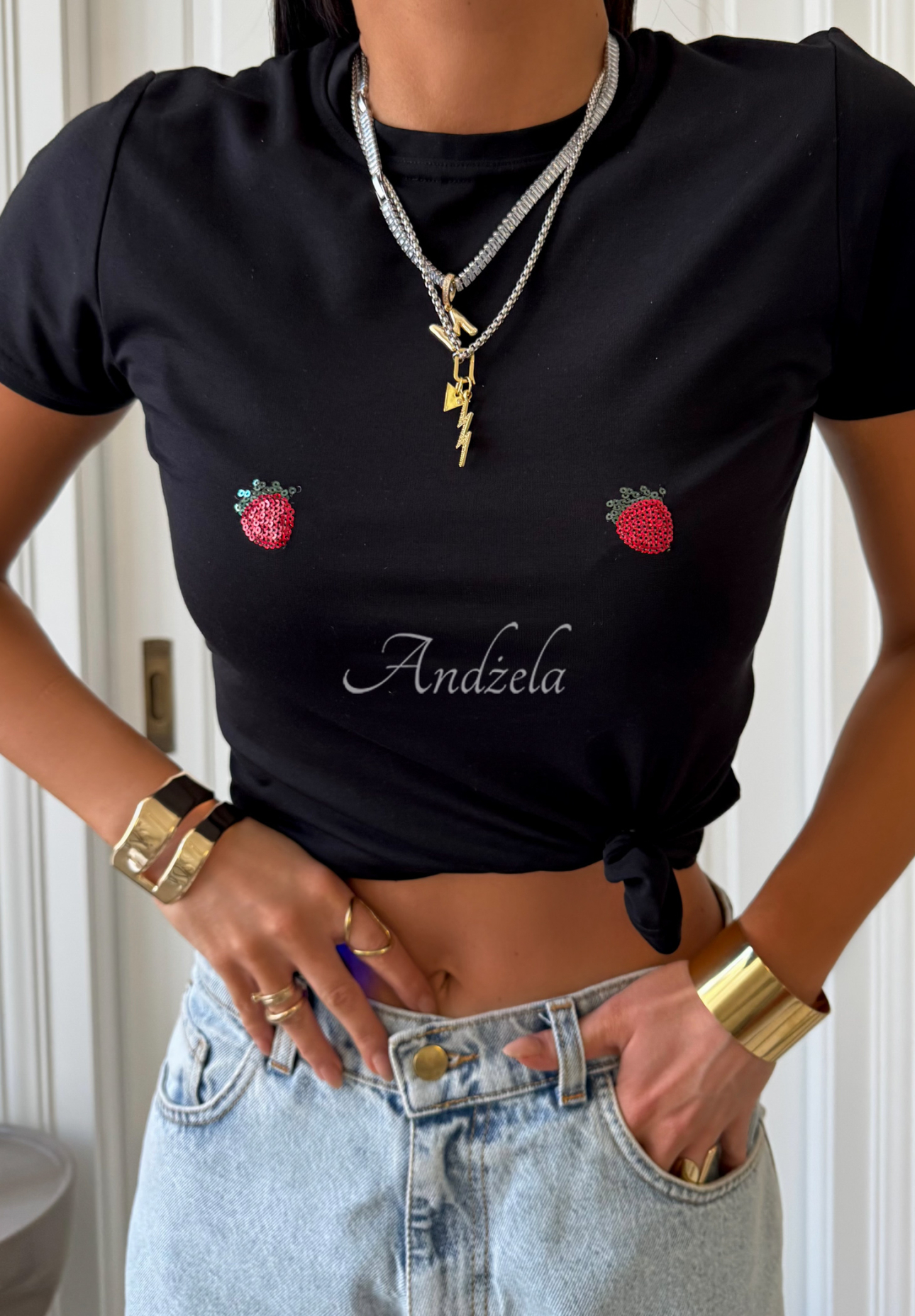 Tricou din viscoză La Milla Strawberry In Chocolate cu aplicații