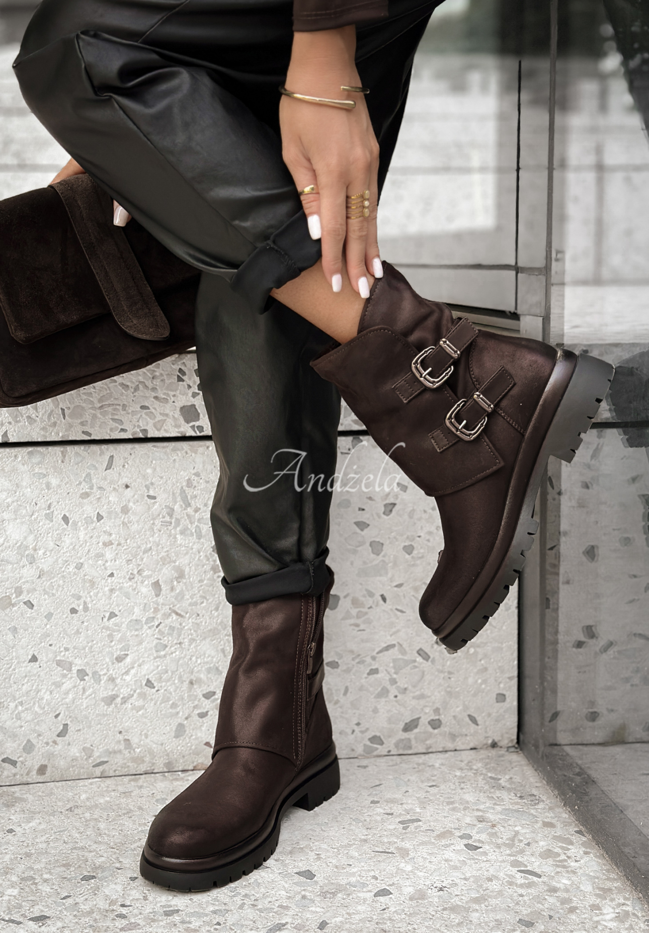 Botine Don’t Be Late