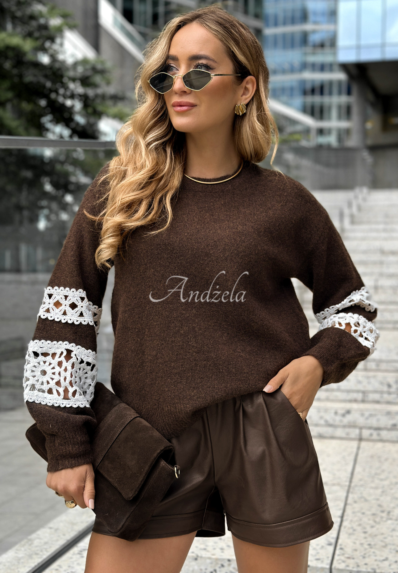 Pulover cu dantelă Quiet Mind