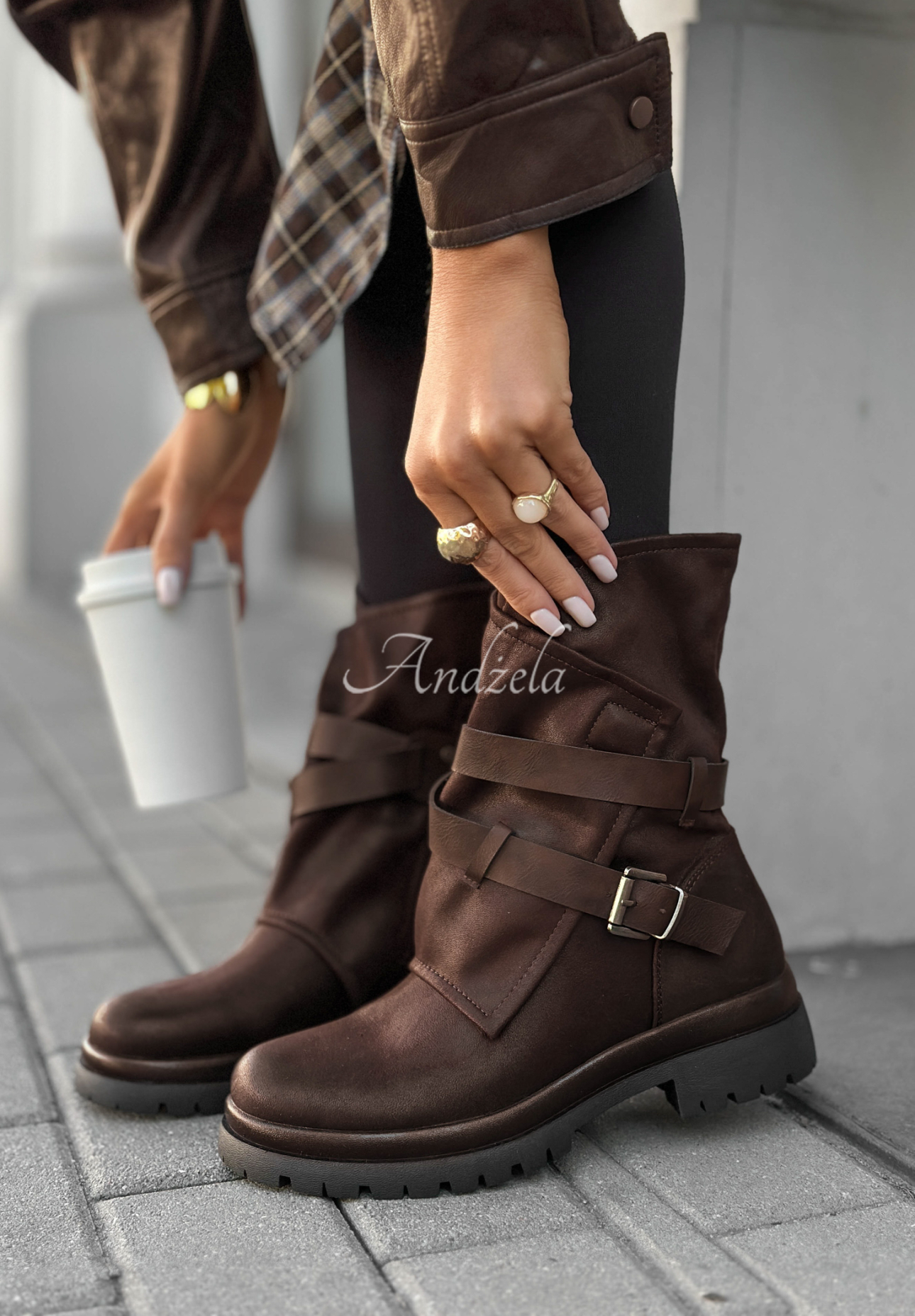 Botine din piele Still So Warm cu catarame