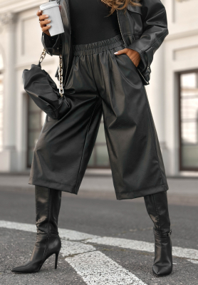 Pantaloni wide leg din piele Before It Ends