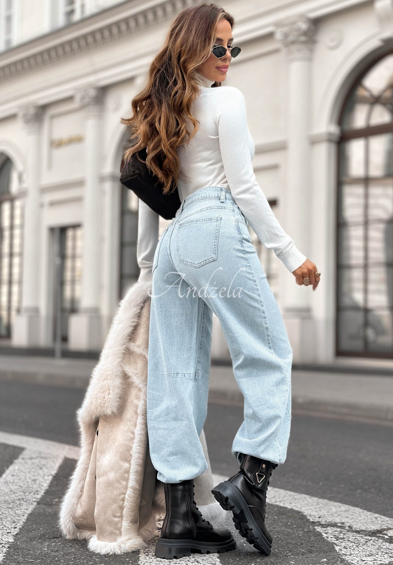 Blugi wide leg No Reaction Yet