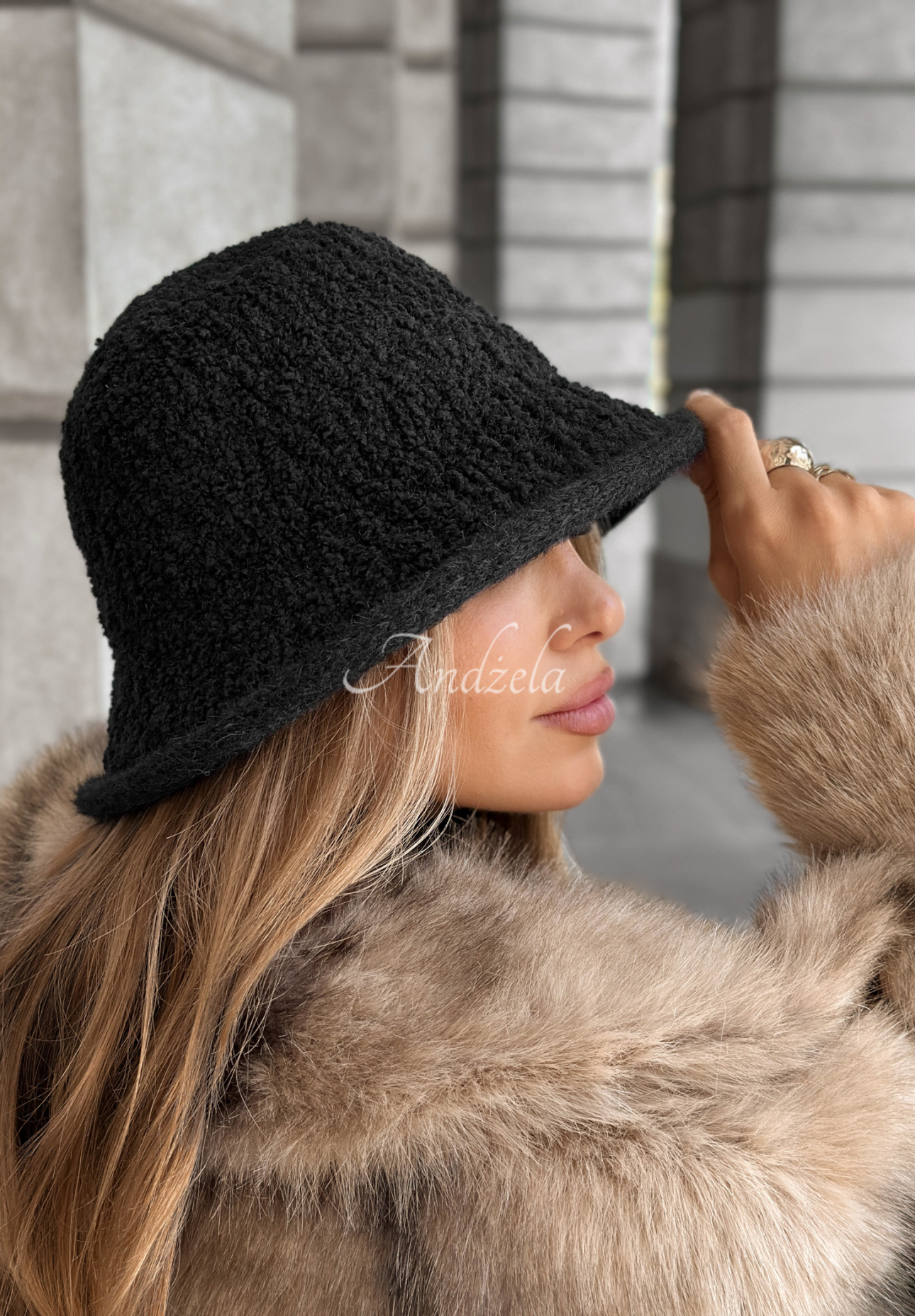 Pălărie bucket hat cu blăniță Tell Me Again