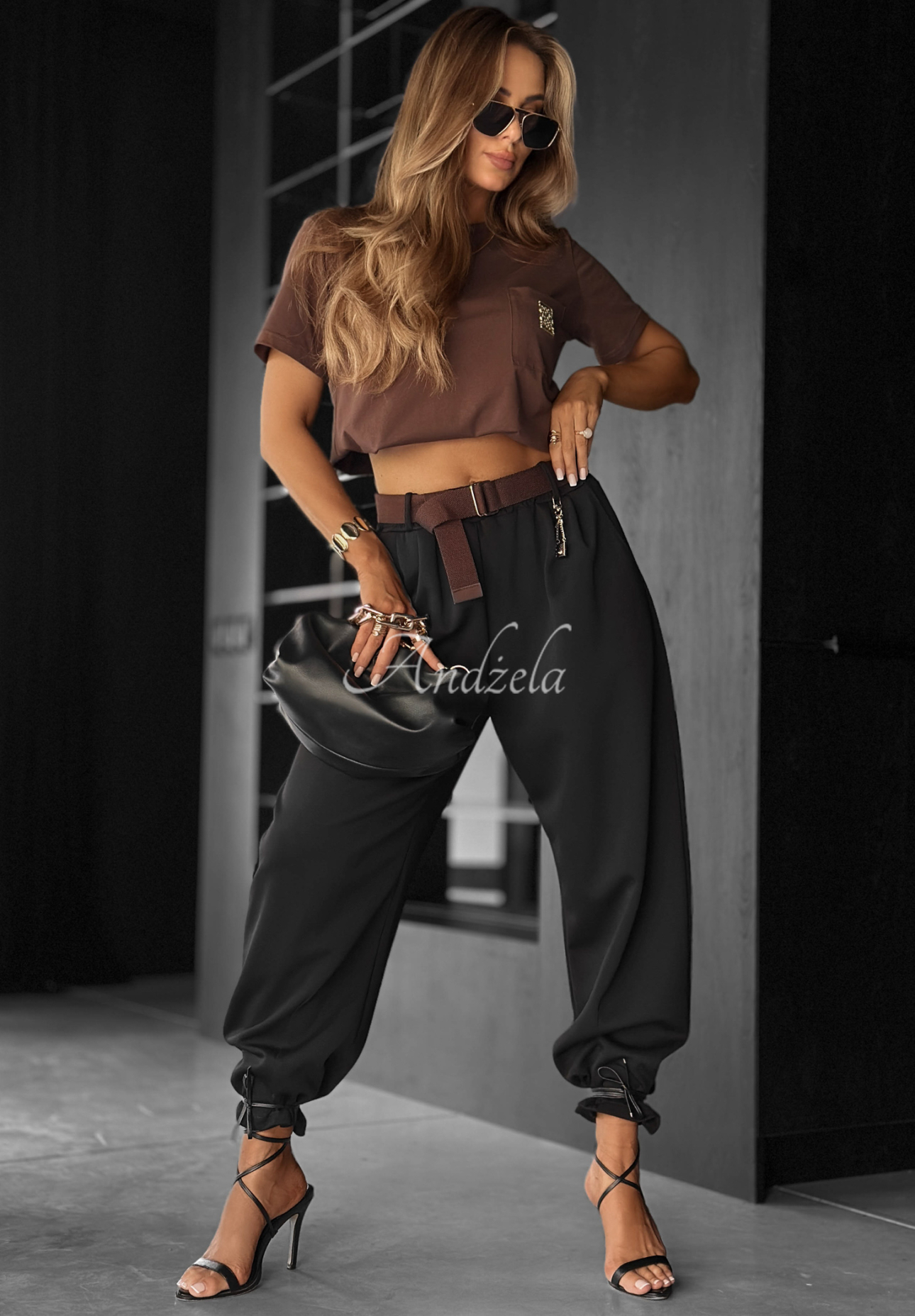 Pantaloni cu curea Lost Connection