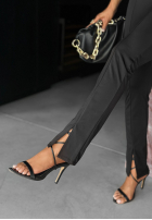Pantaloni z rozcięciami Unavailable Today negre