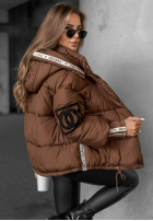 Pikowana Geacă cu modele Just Guessing ciocolatie