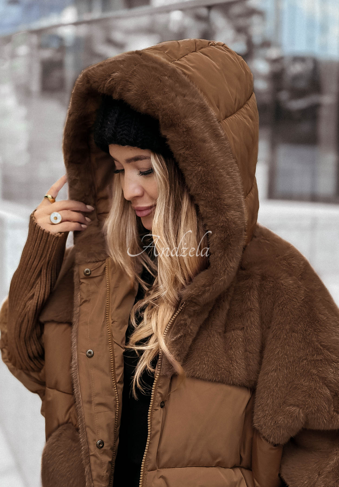 Geacă matlasată Snow &amp; Pines cu blană
