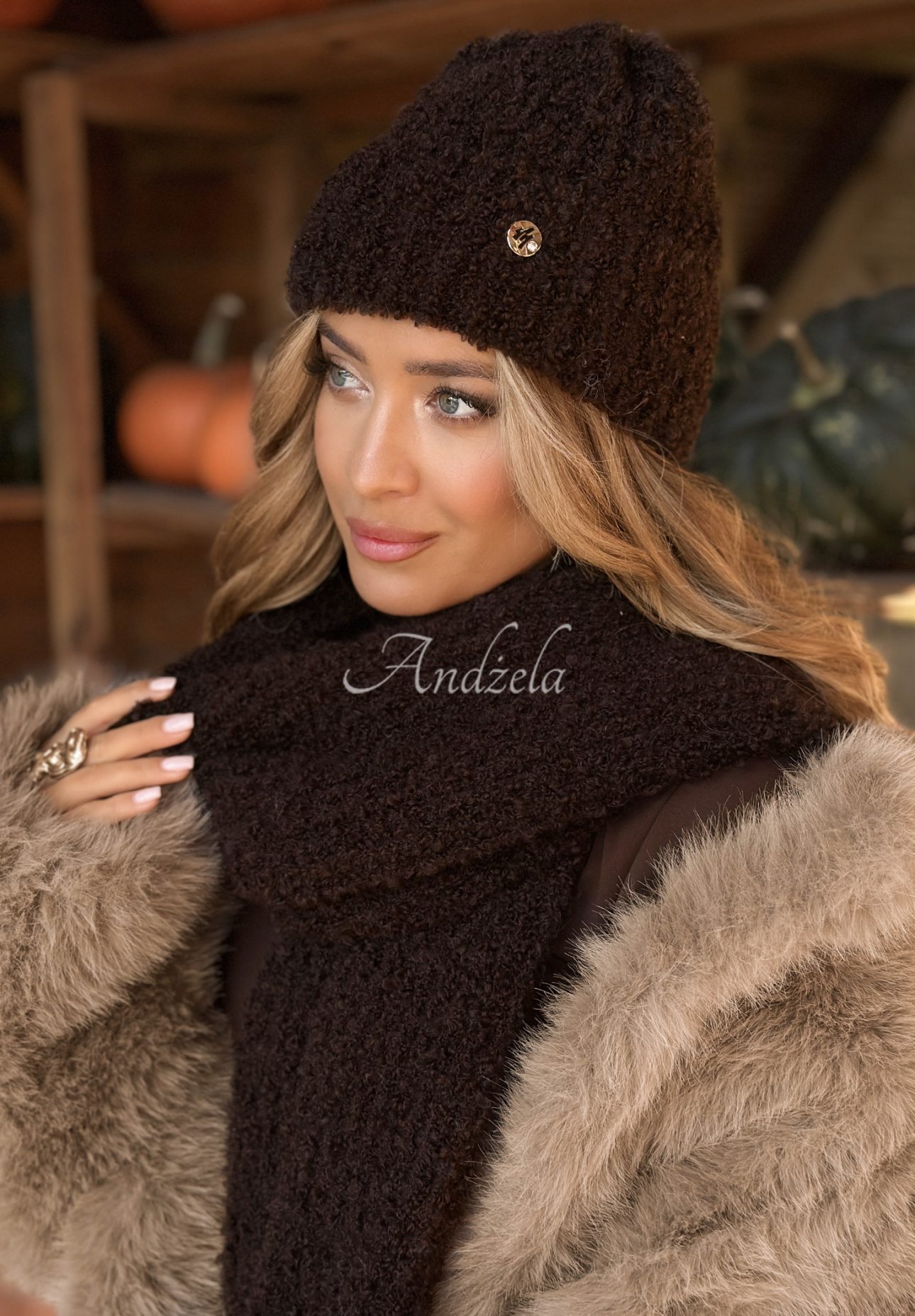 Căciulă boucle Winter Everywhere
