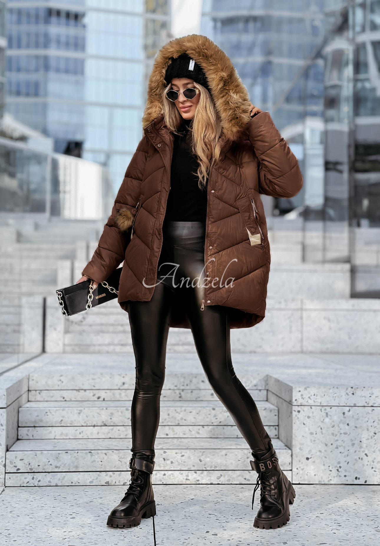 Geacă matlasată Admiration In Winter cu blană