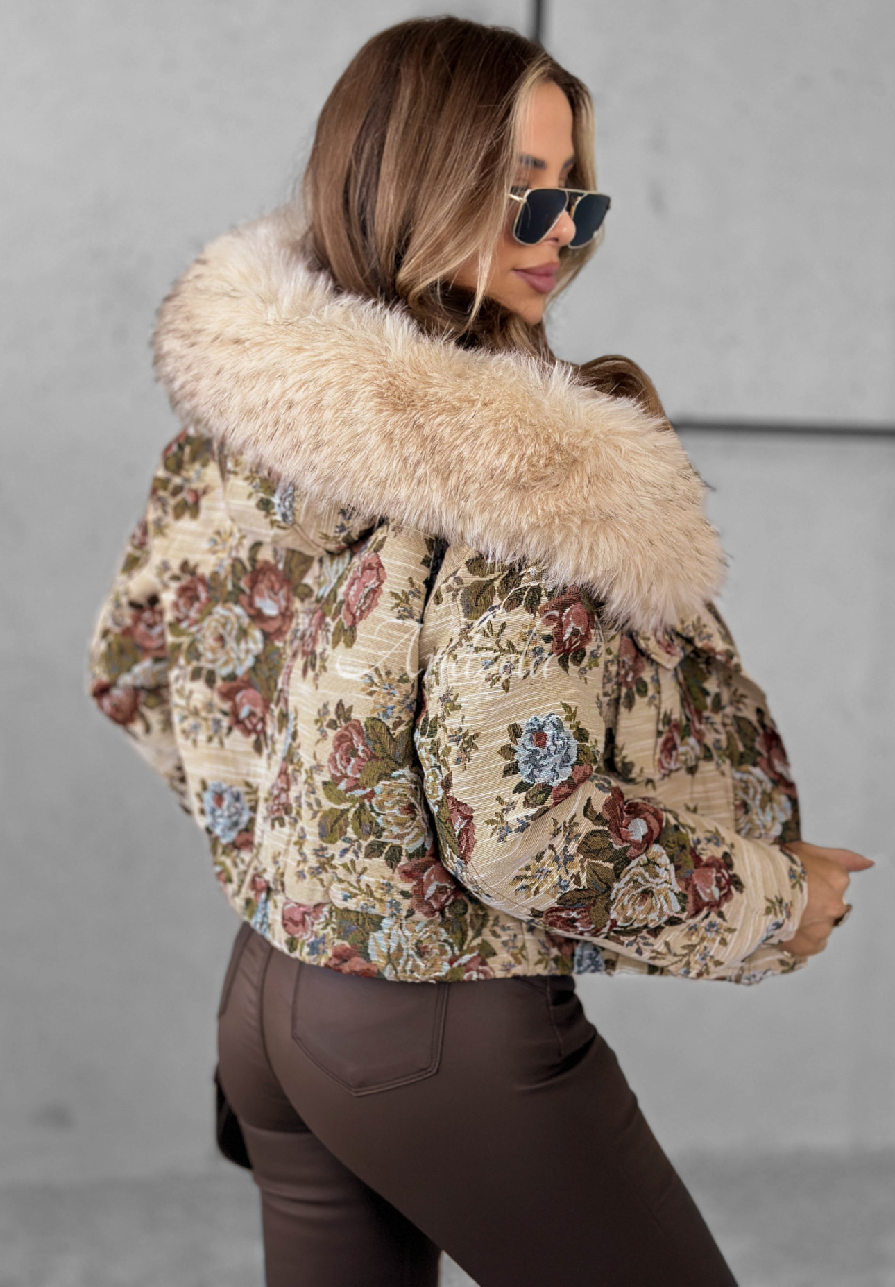 Geacă jacquard cu flori și blană Frosted Flowers