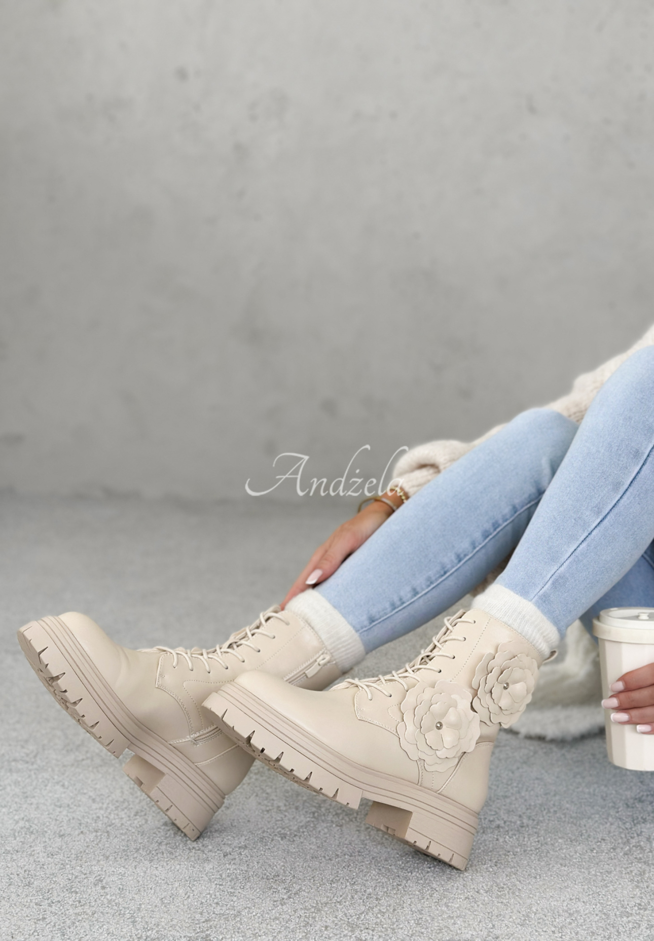 Botine din piele cu flori Whispering Pines