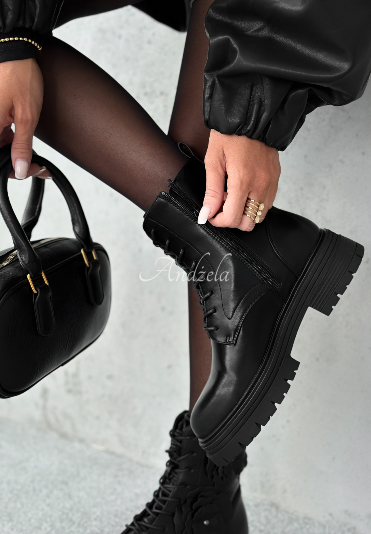 Botine din piele cu flori Whispering Pines
