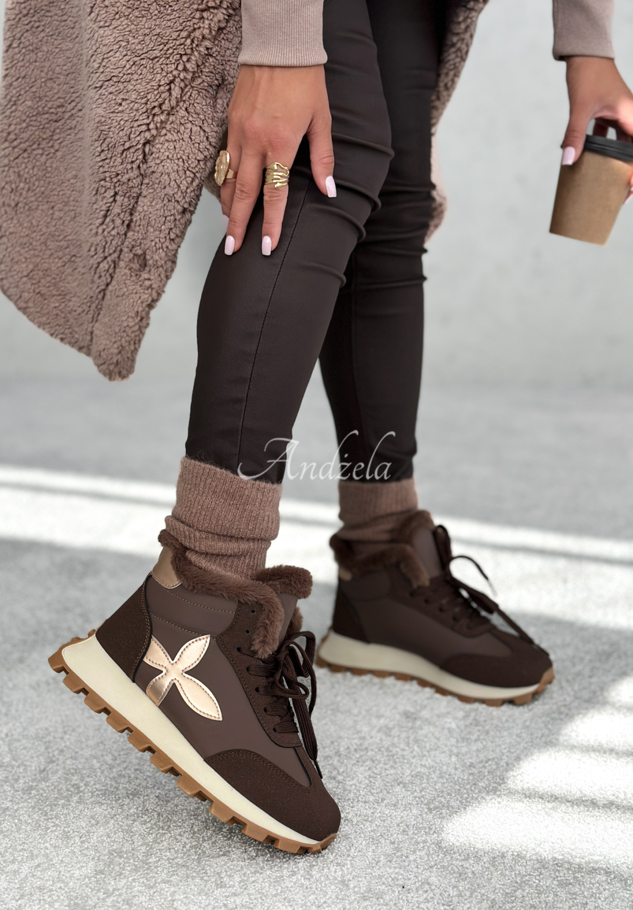 Sneakerși cu blană Getting Really Cold
