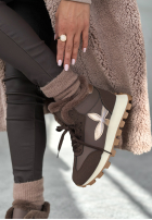 Sneakersy z futerkiem Getting Really Cold ciocolatii