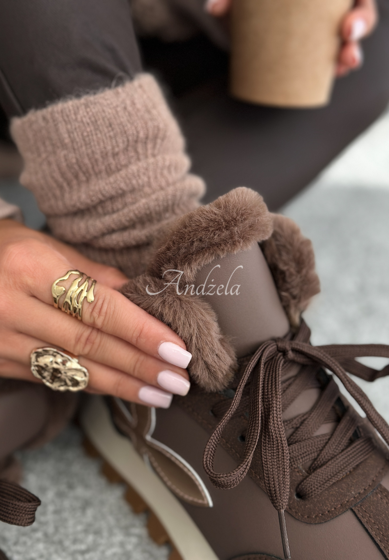 Sneakerși cu blană Getting Really Cold