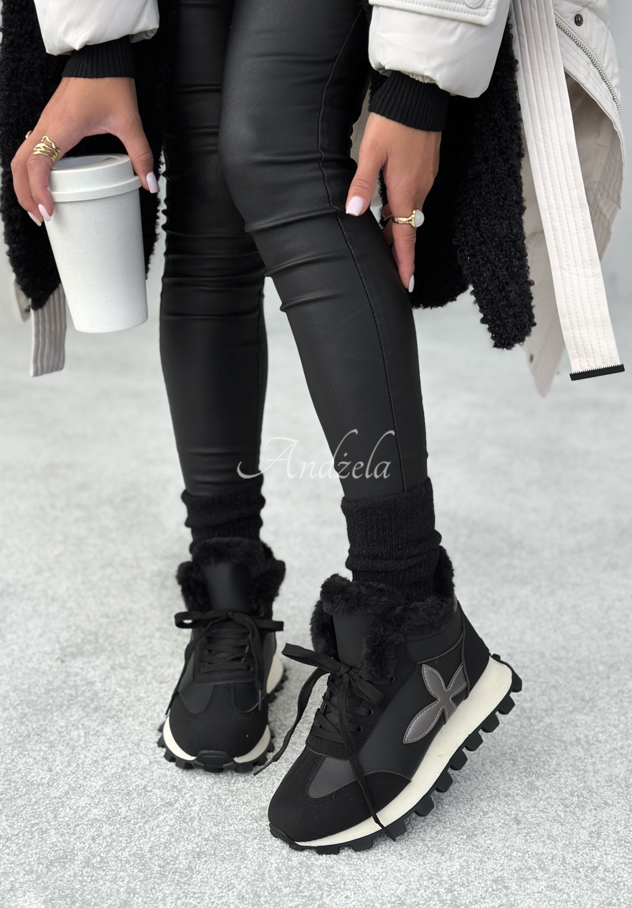 Sneakerși cu blană Getting Really Cold