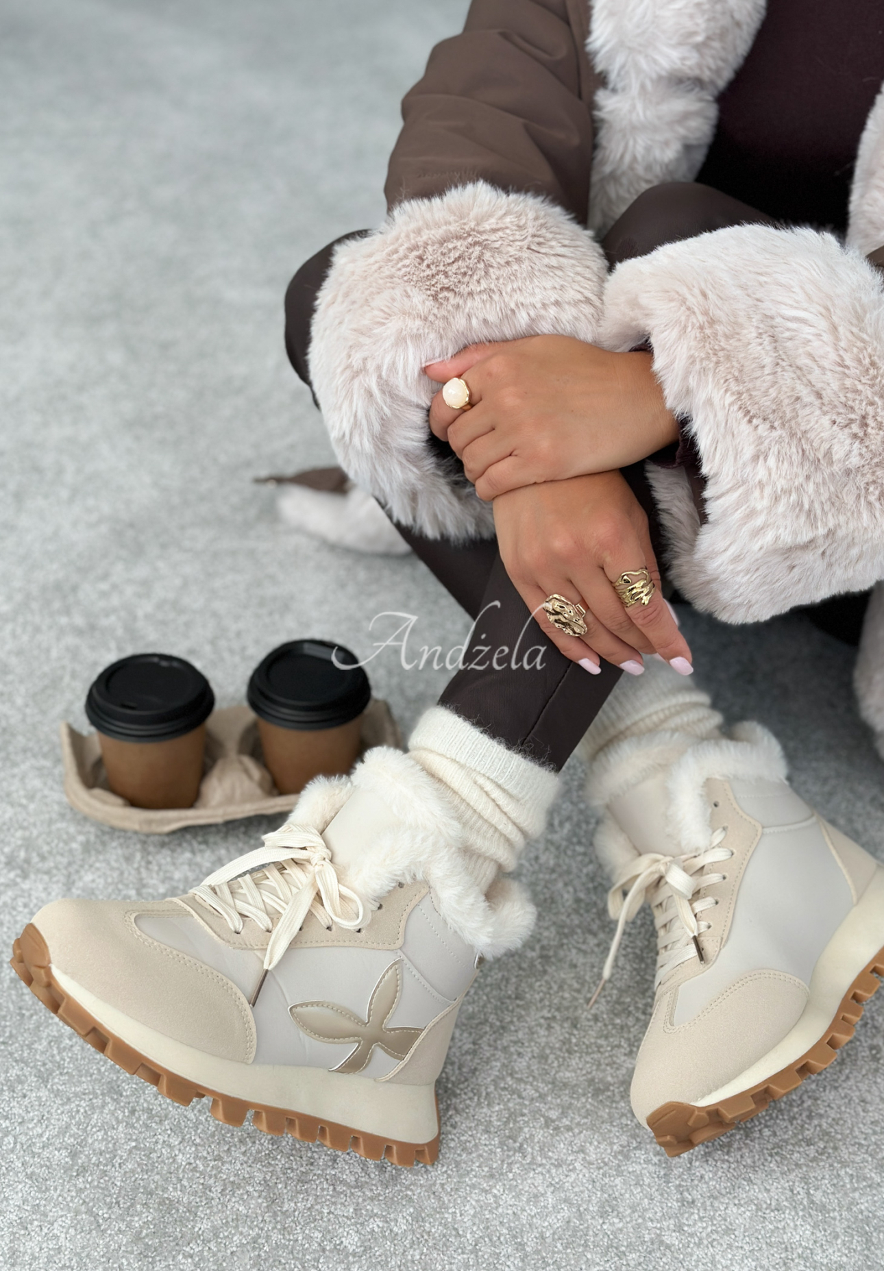 Sneakerși cu blană Getting Really Cold