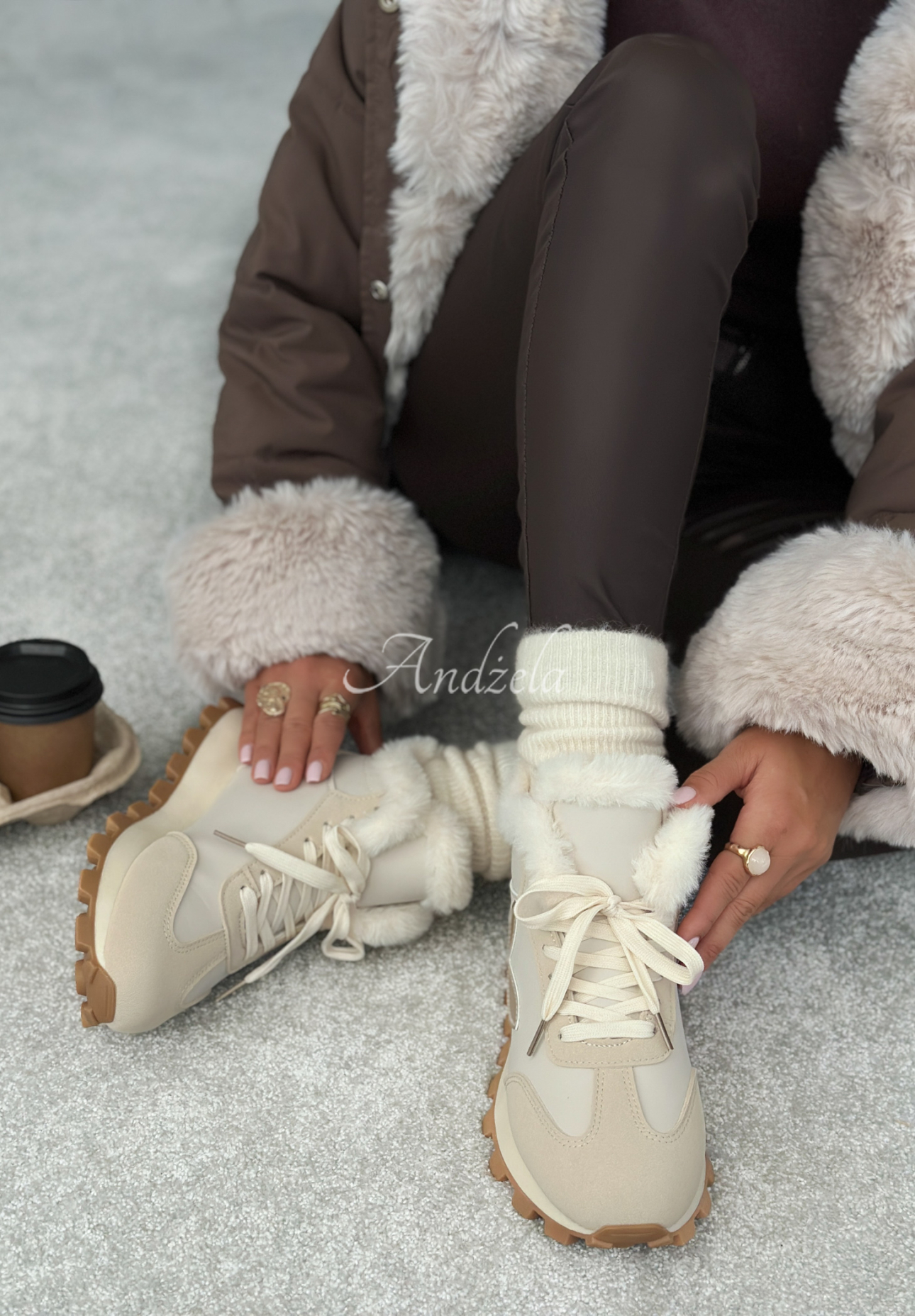 Sneakerși cu blană Getting Really Cold