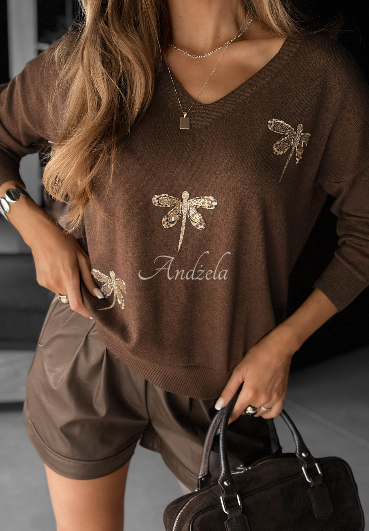 Pulover din viscoză cu aplicație Delicate Wings