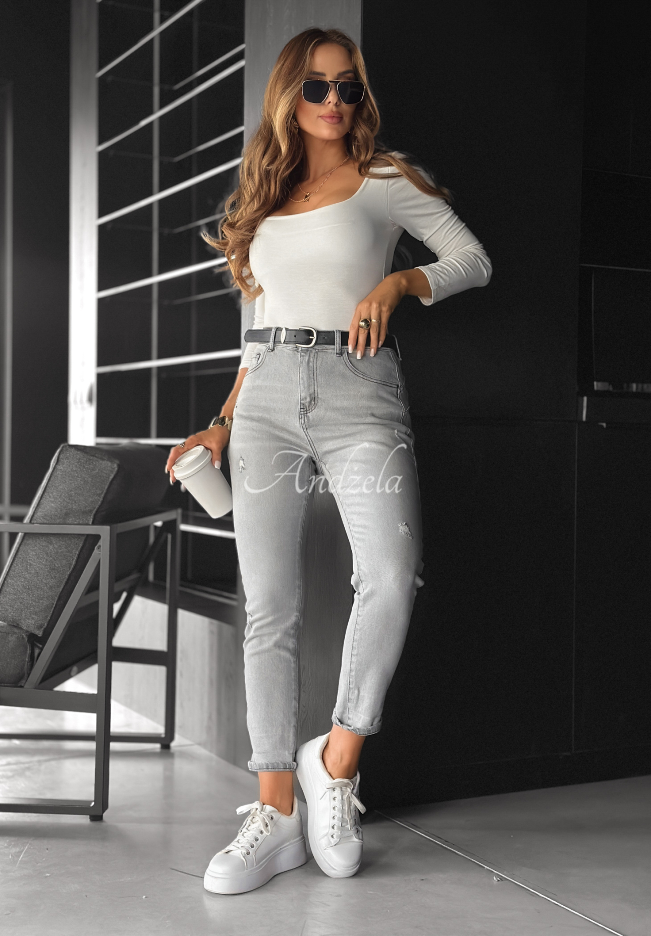Blugi loose fit cu curea Not Even Close