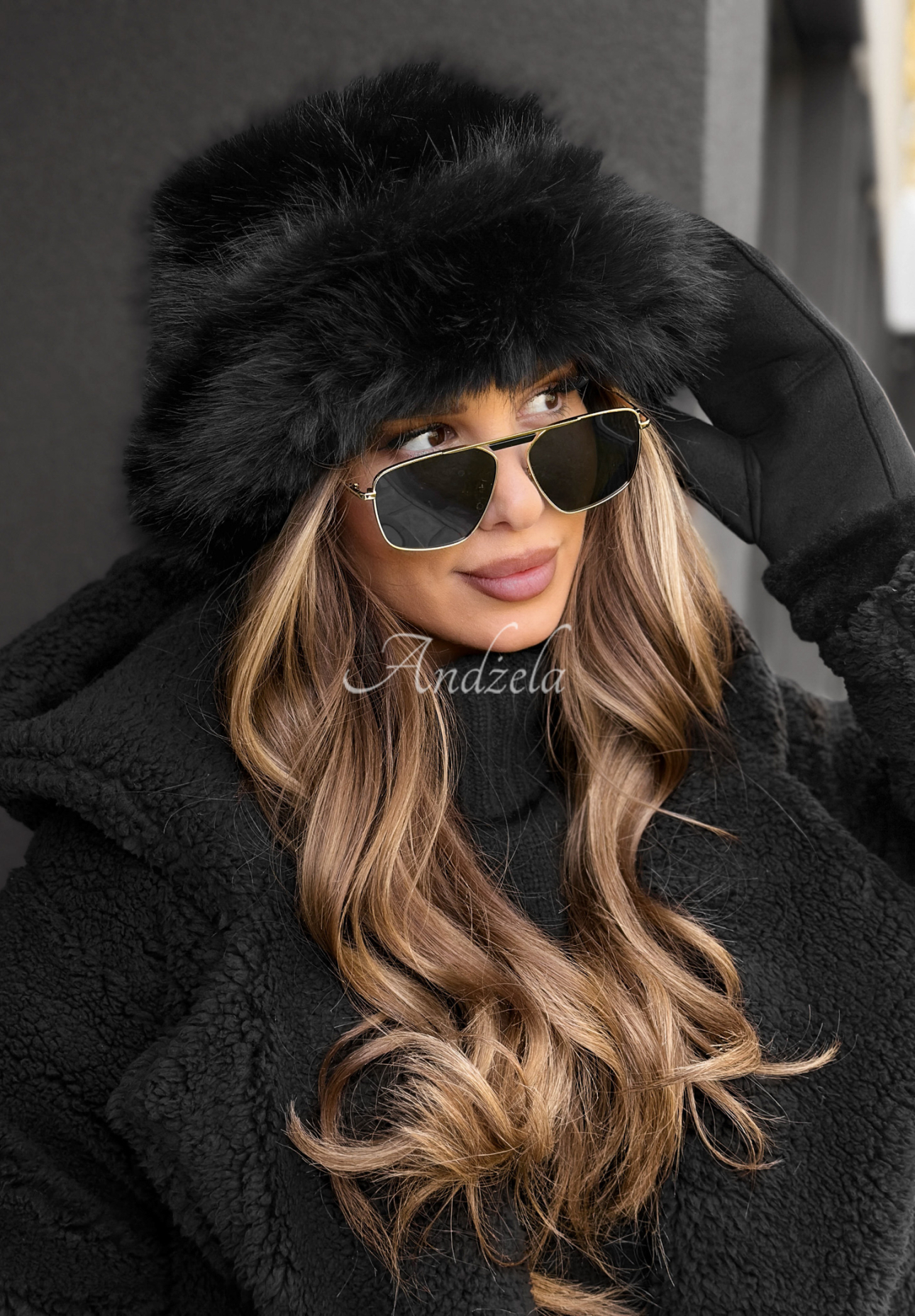 Căciulă bucket hat cu blană Winter Cuddles