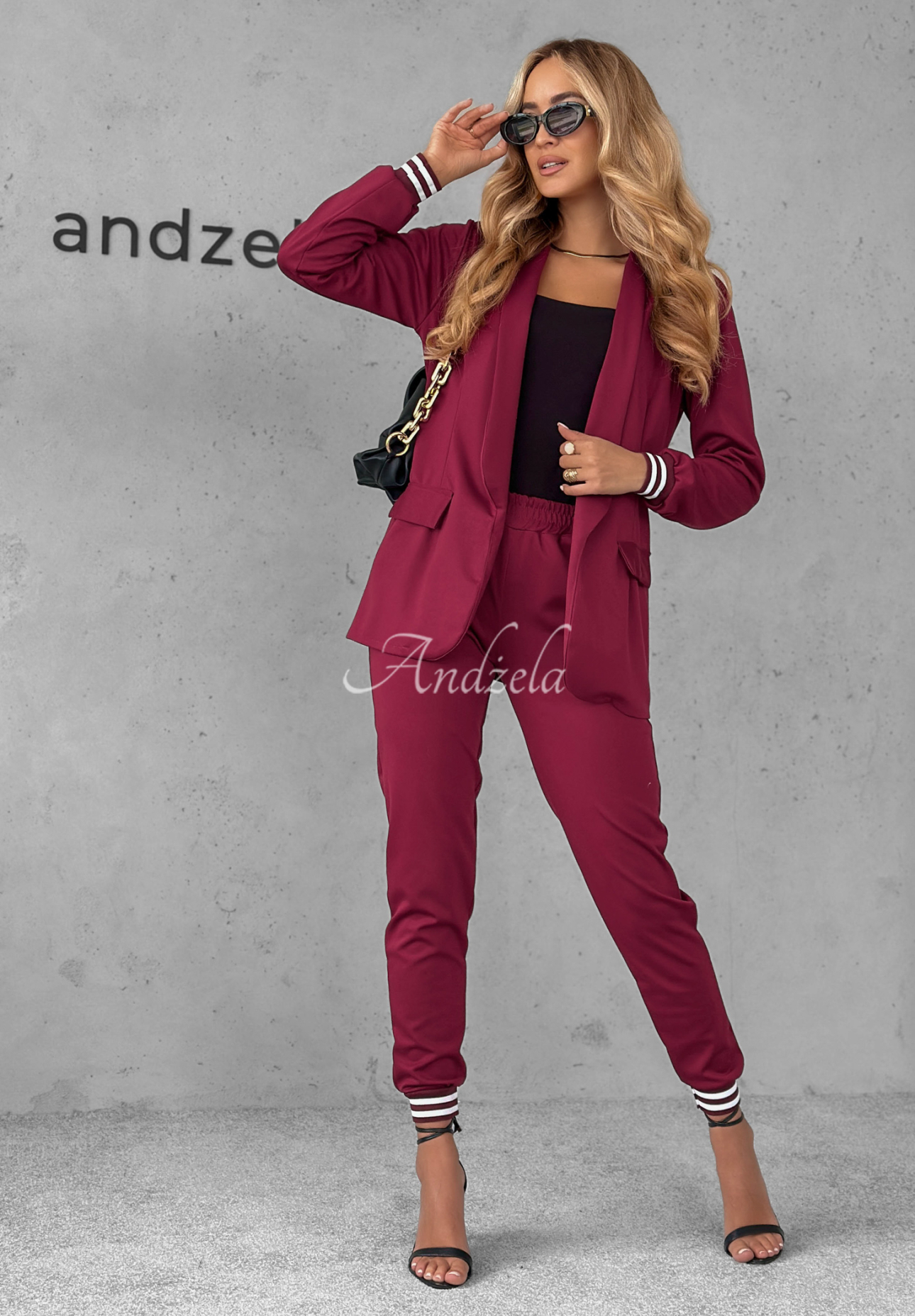Compleu feminin tip sport Veros