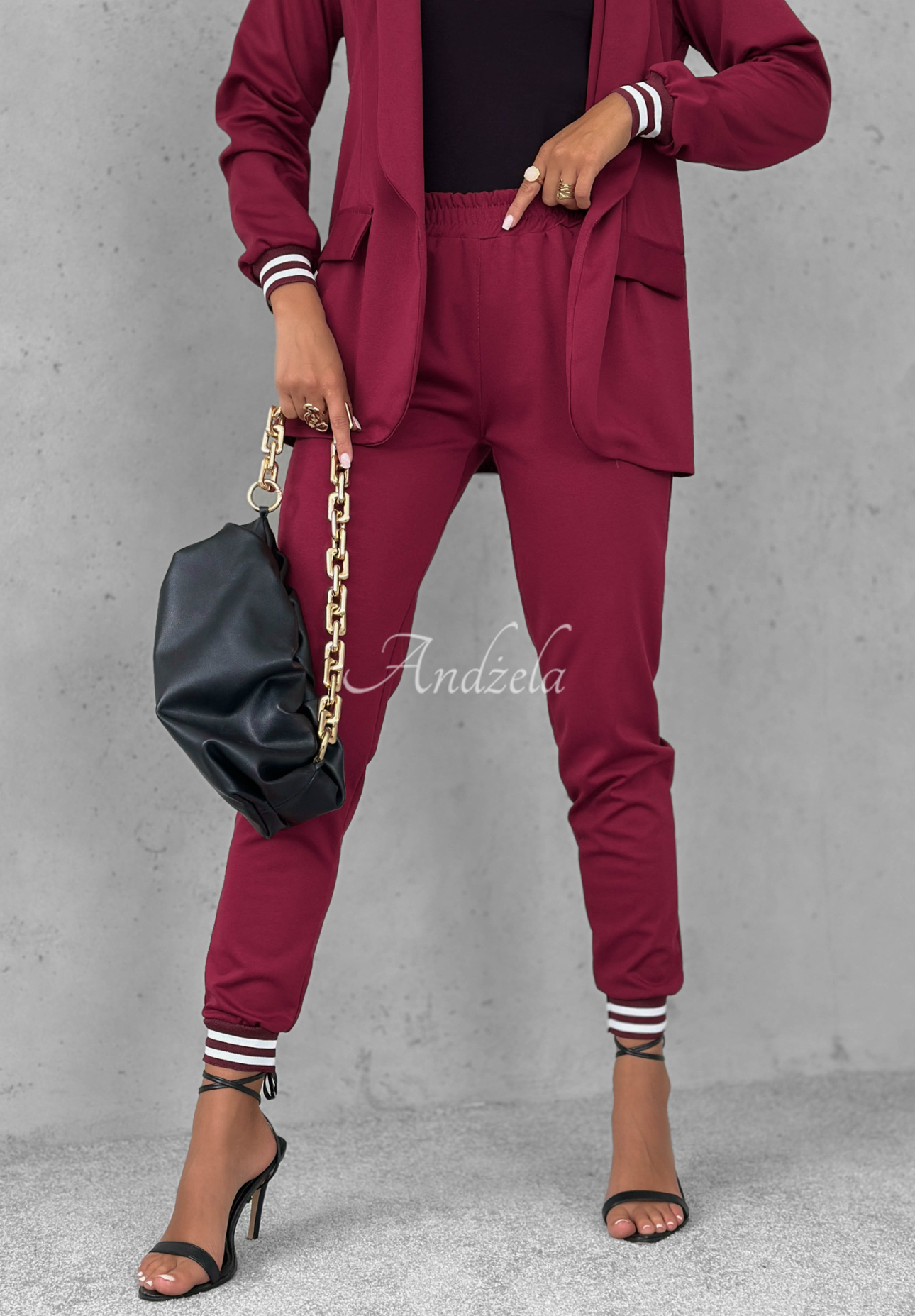 Compleu feminin tip sport Veros