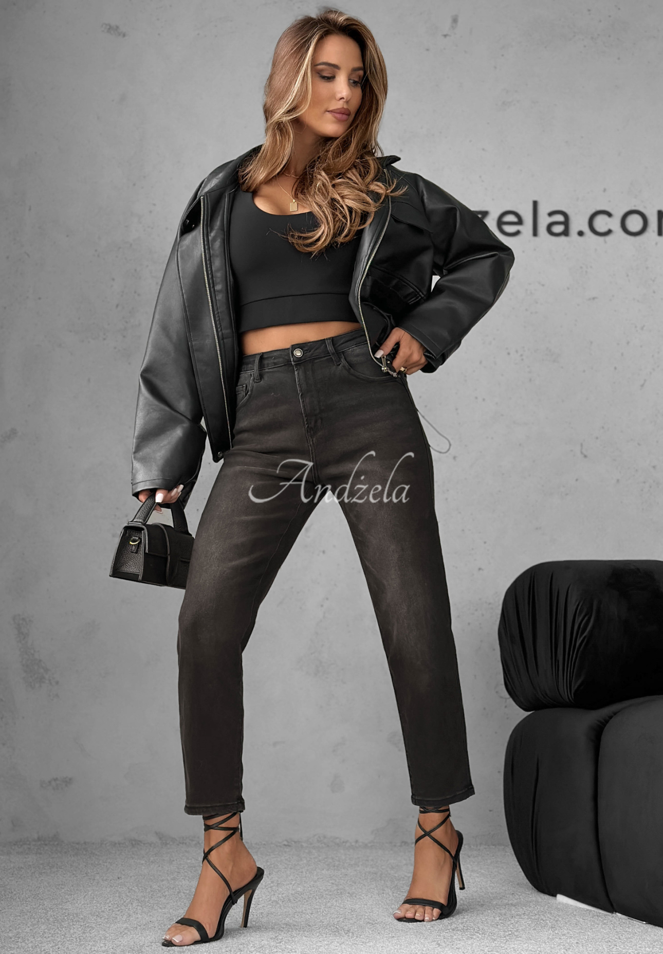 Blugi mom fit Set Your Goal