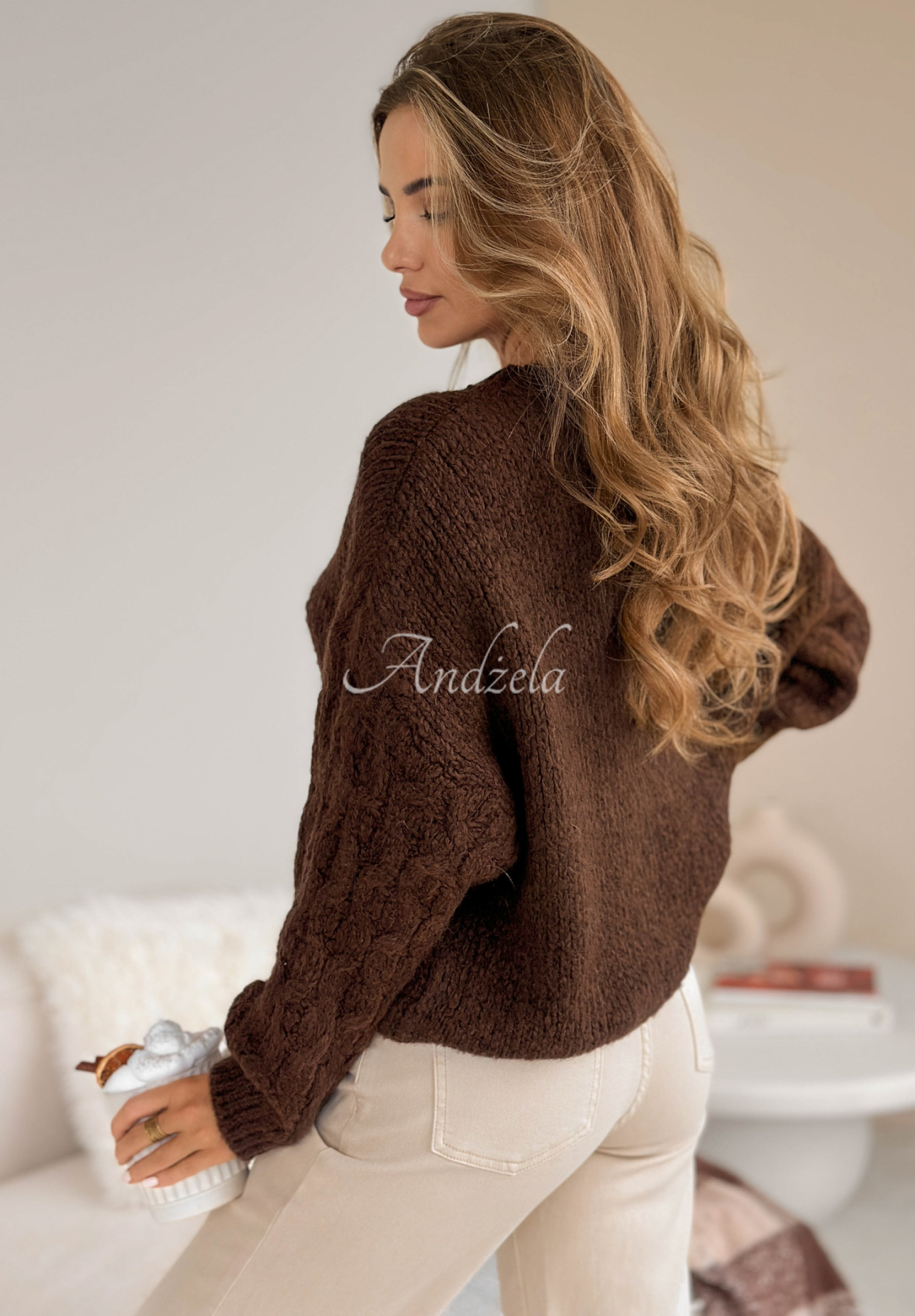 Pulover cu mâneci împletite și lână Braided Twirls