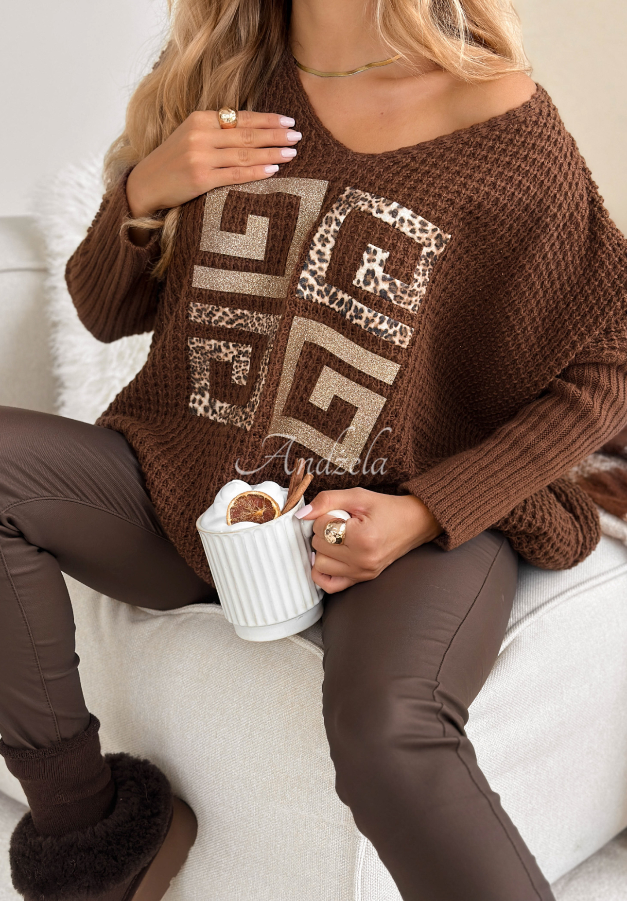 Pulover asimetric cu imprimeu Feel The Vibe