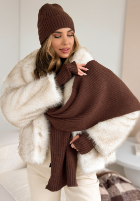 Set 3in1 format din căciulă, fular și mănuși Winter Threads