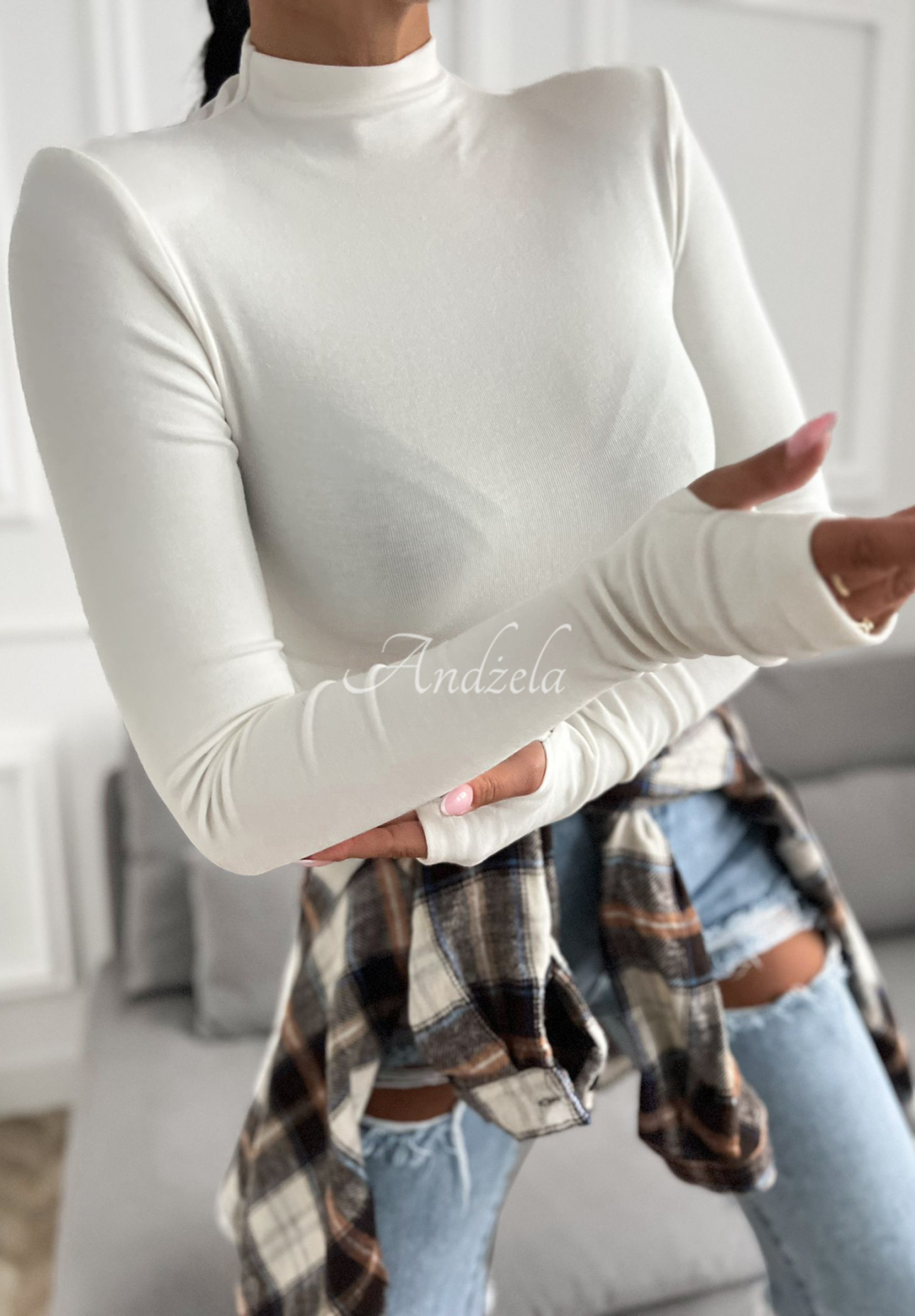 Bluză longsleeve First Of All guler scurt
