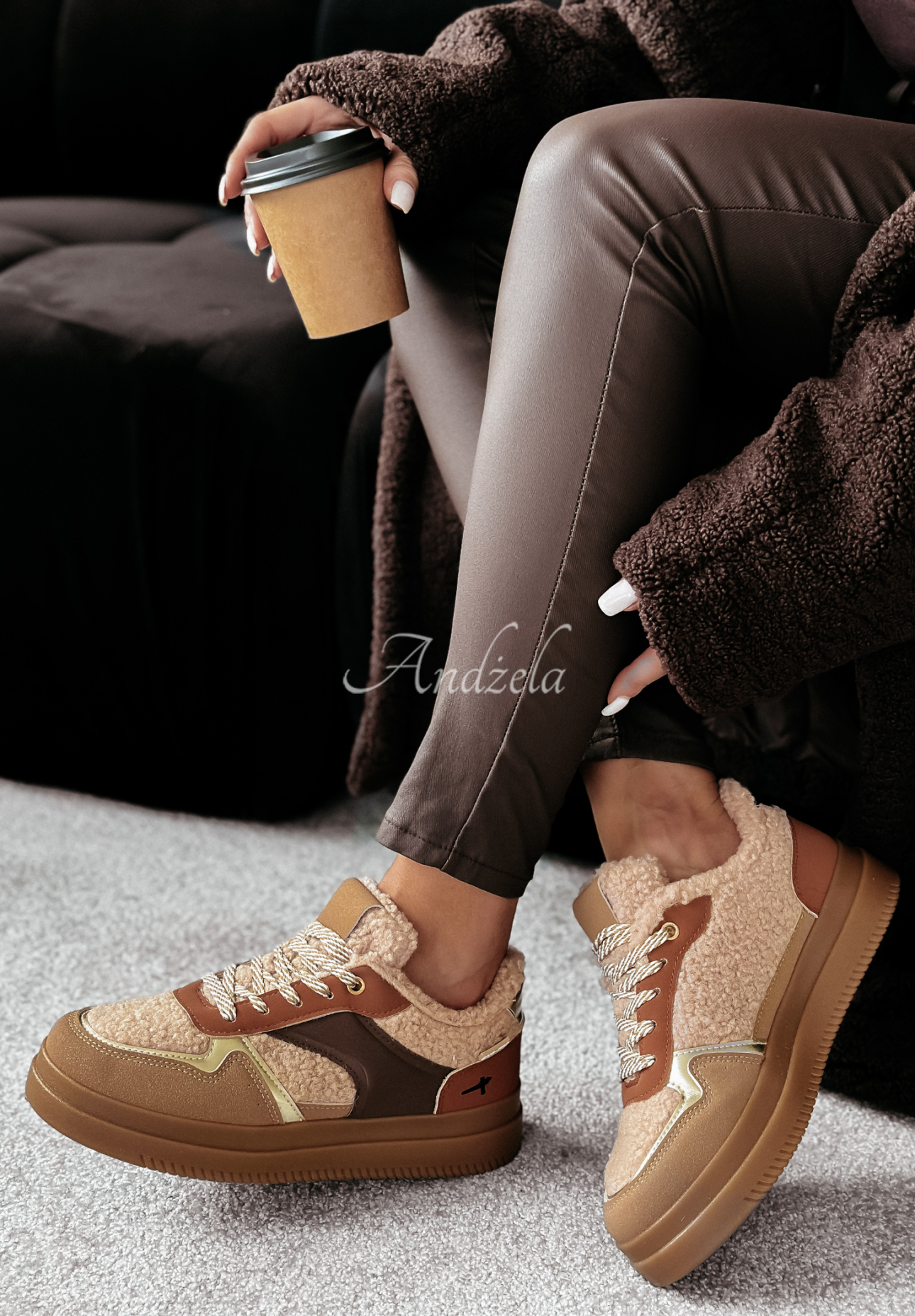 Adidași din imitație de lână de miel Crispy Fall