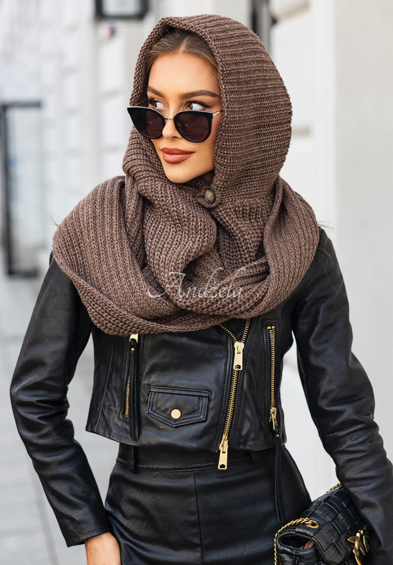 Eșarfă tip balaclava cu glugă Shade Of Winter