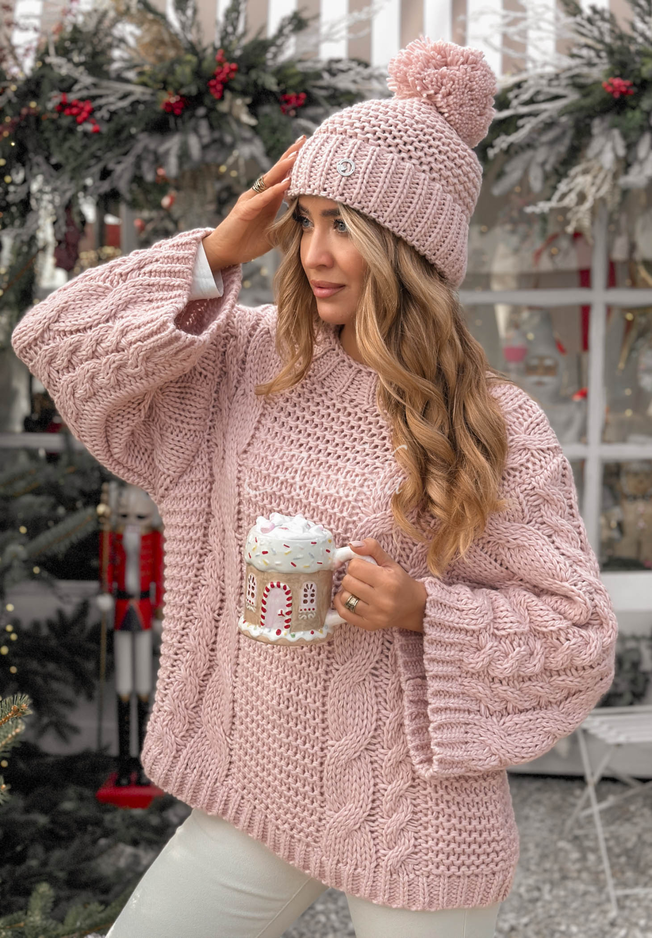 Pulover tricotat oversize din lână Days Are Short