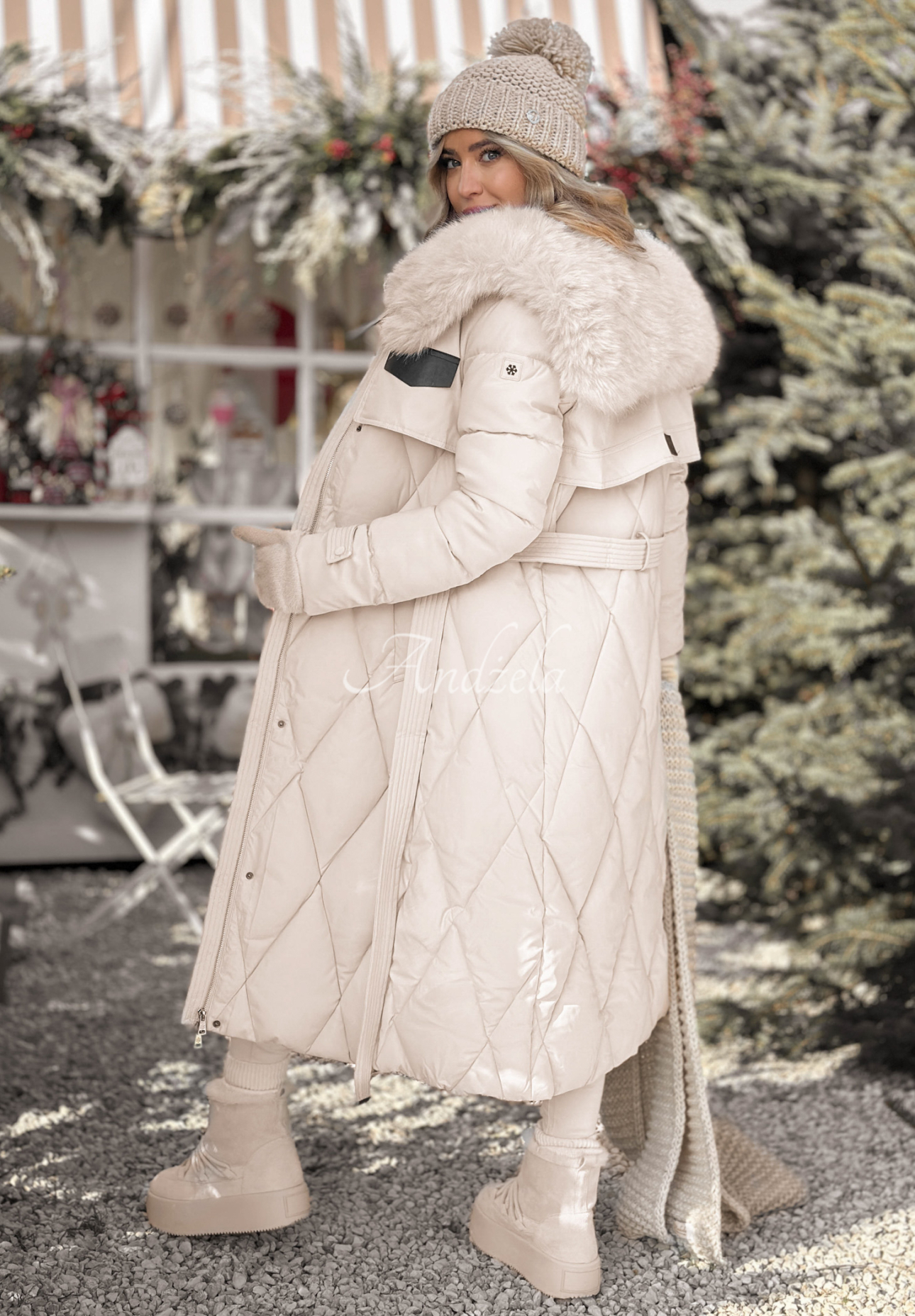 Geacă matlasată cu blăniță Hot Coffee