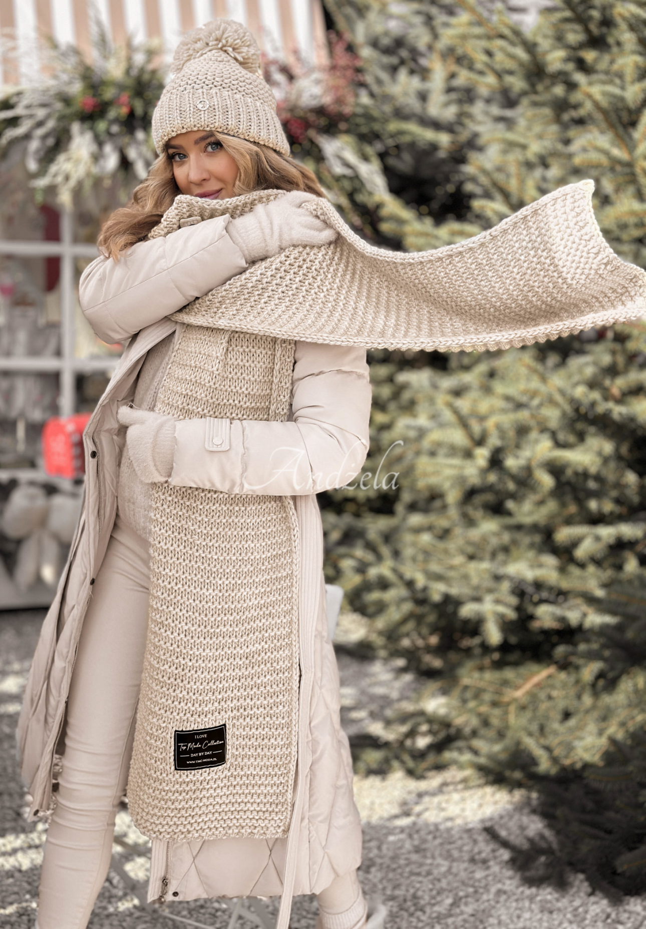 Set căciulă și fular din lână Best Winter Days