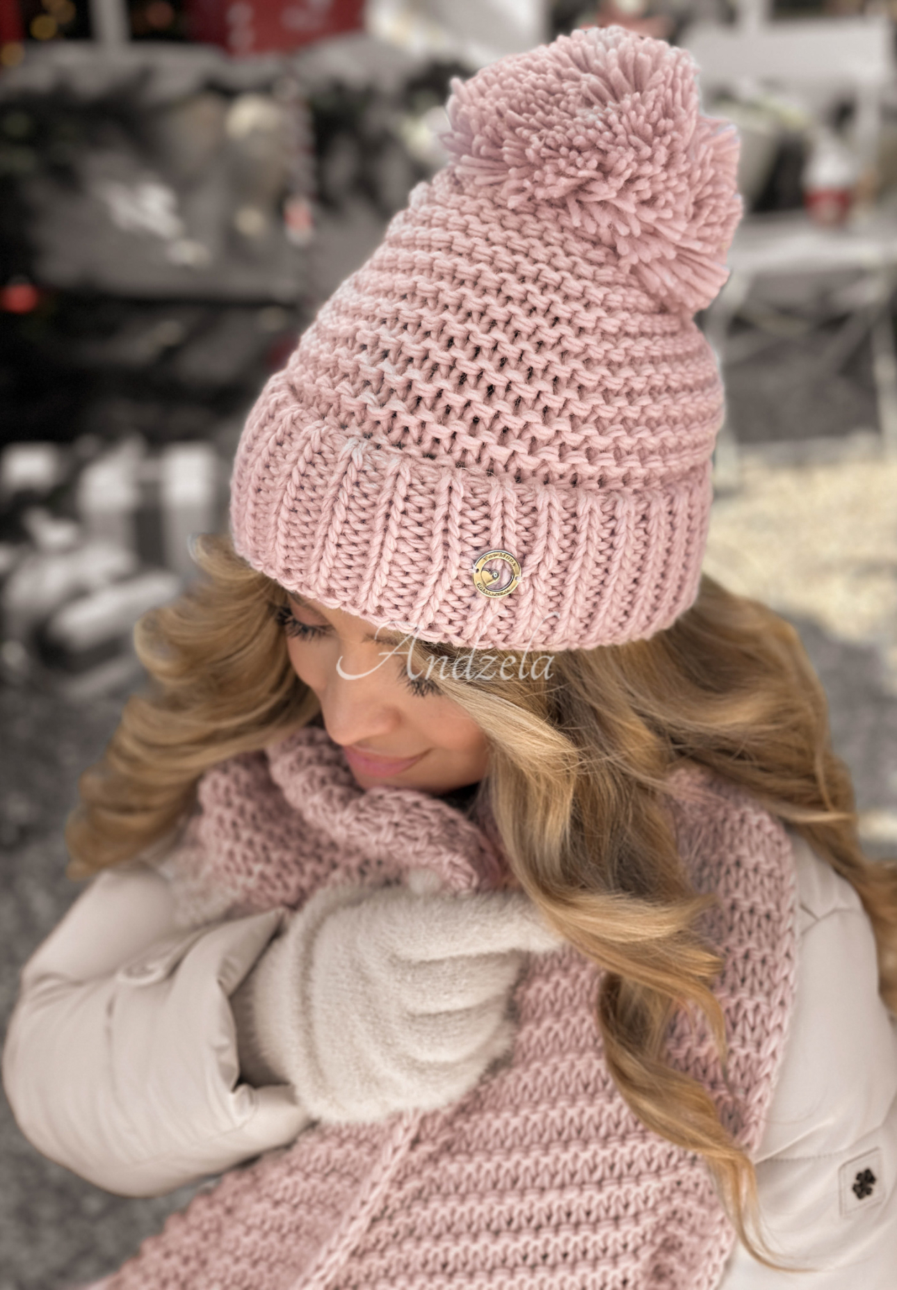 Set căciulă și fular din lână Best Winter Days